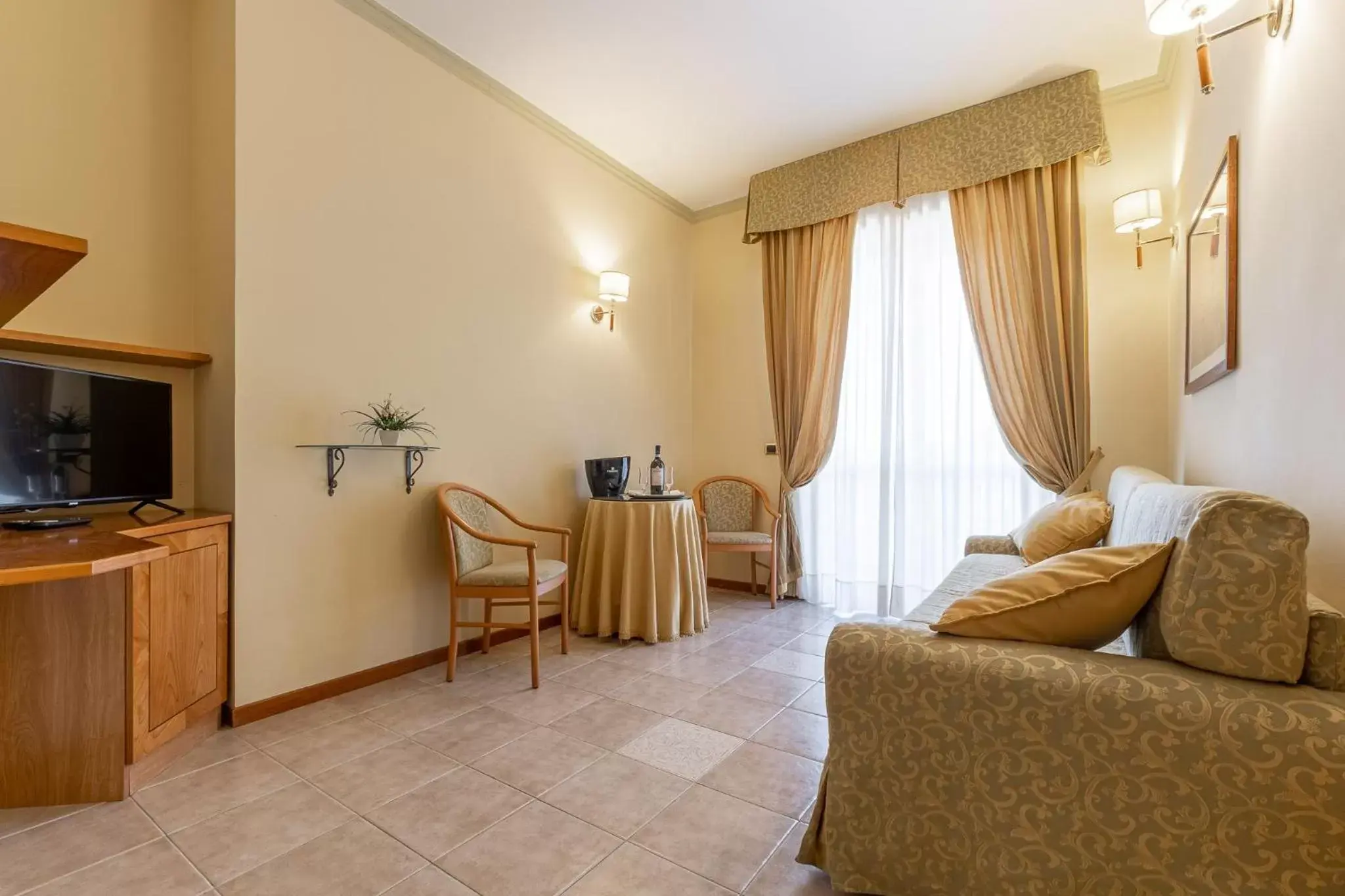 Living room, Seating Area in Hotel Relax