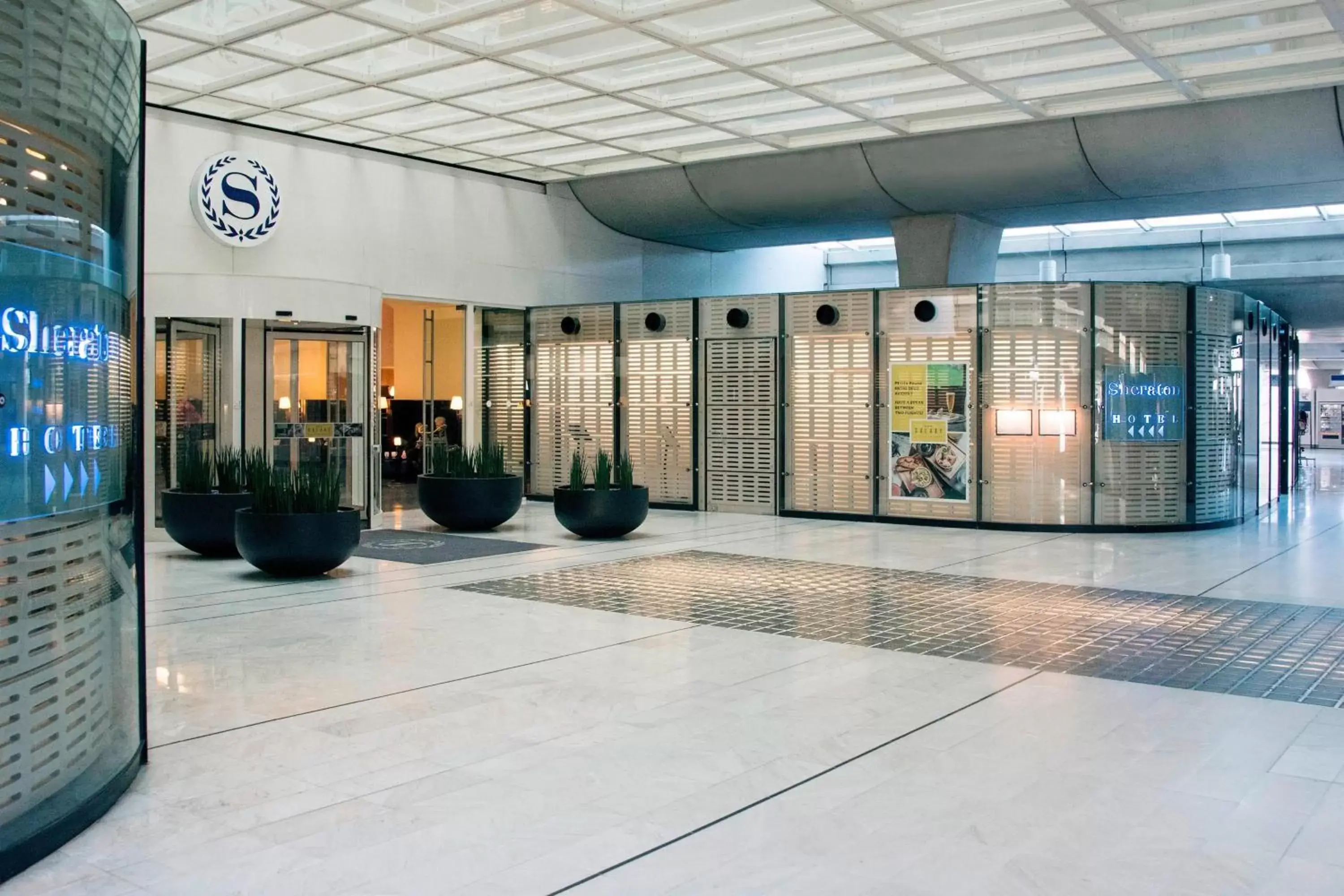 Property building in Sheraton Paris Charles de Gaulle Airport Hotel