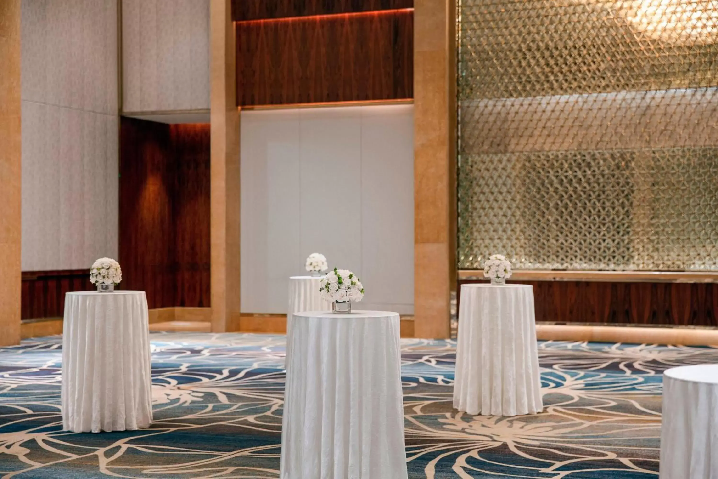 Meeting/conference room, Banquet Facilities in Sheraton Grand Shanghai Pudong Hotel & Residences