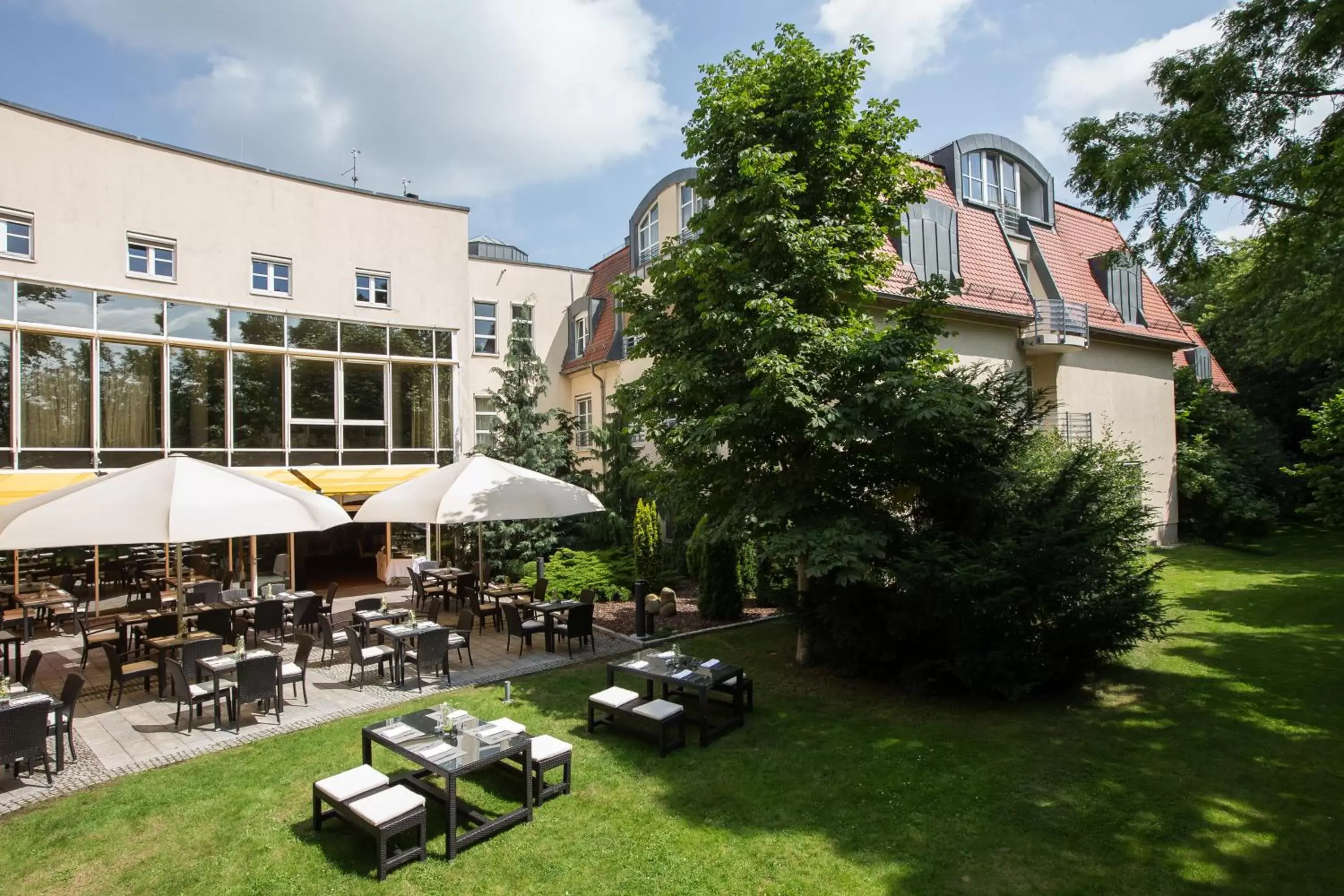 Property Building in Seminaris Hotel Leipzig