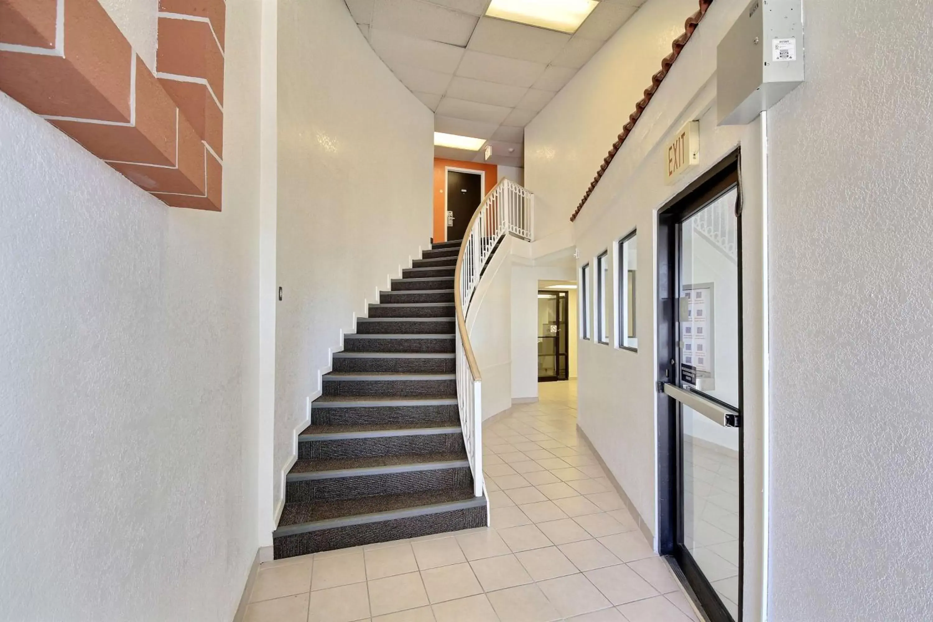 Lobby or reception in Motel 6-Laredo, TX - North I-35 Lobby or reception in Motel 6-Laredo, TX - North I-35