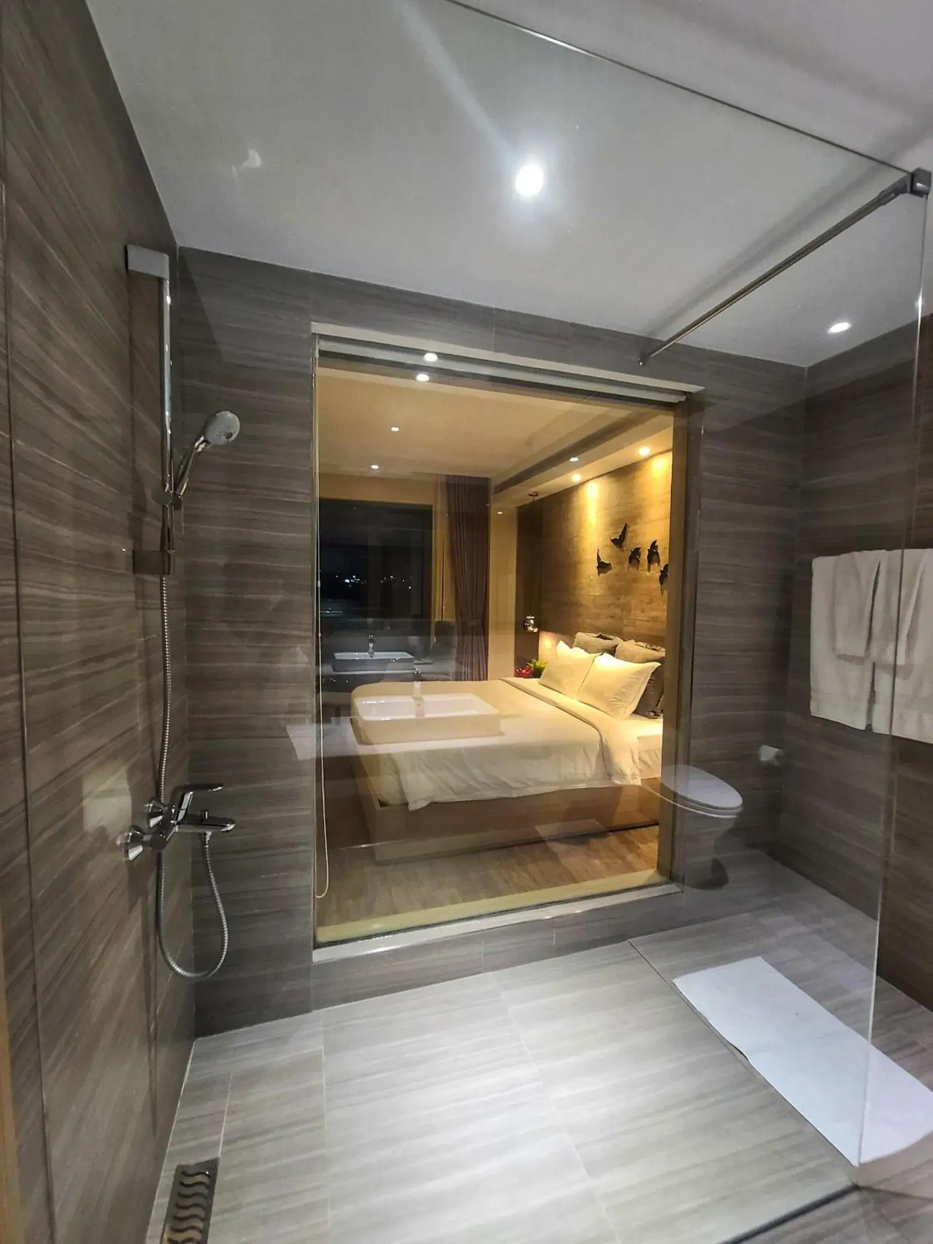 Bathroom in The Luxe Hotel Da Lat