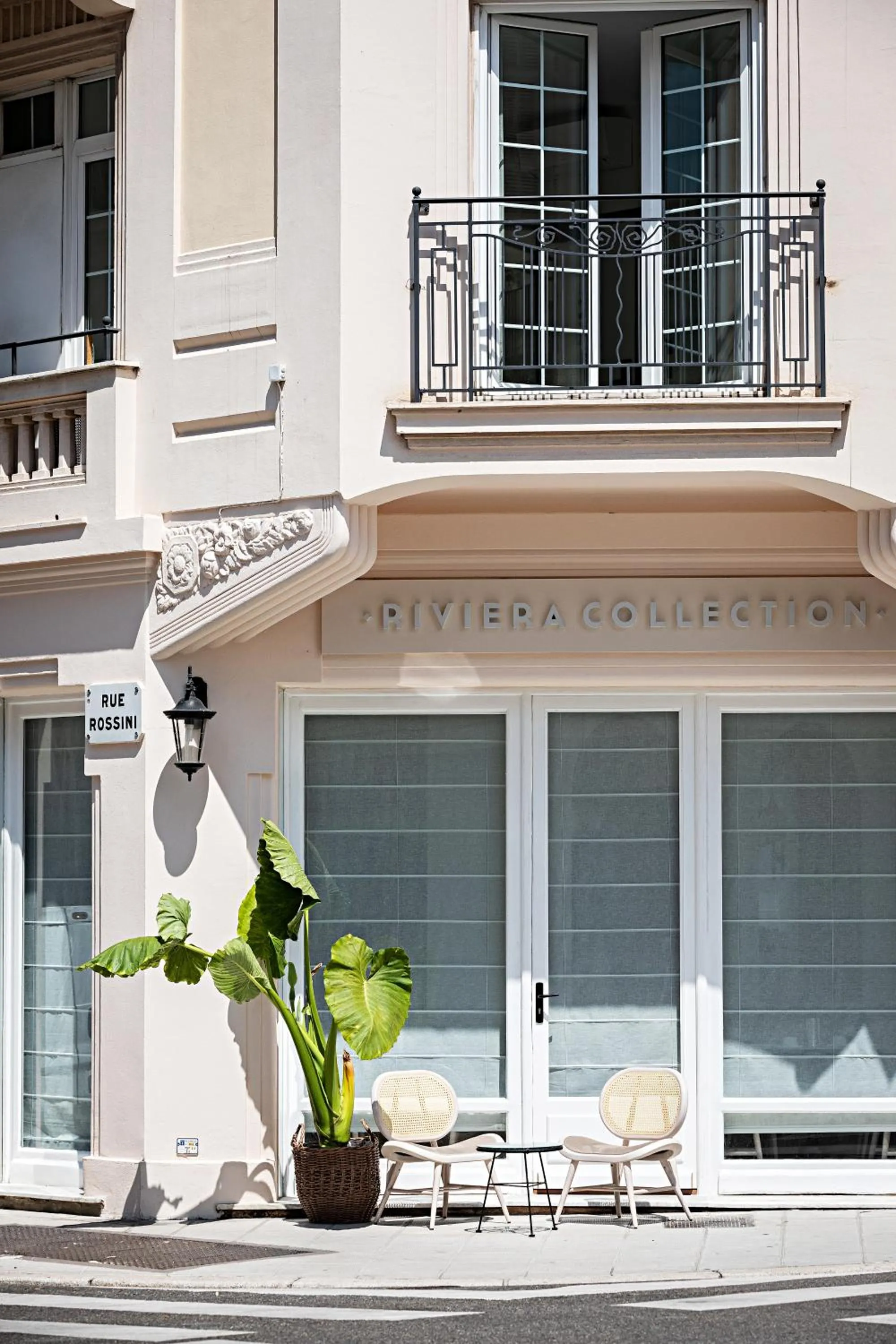 Property building in Le Riviera Collection, Signature Collection by Best Western