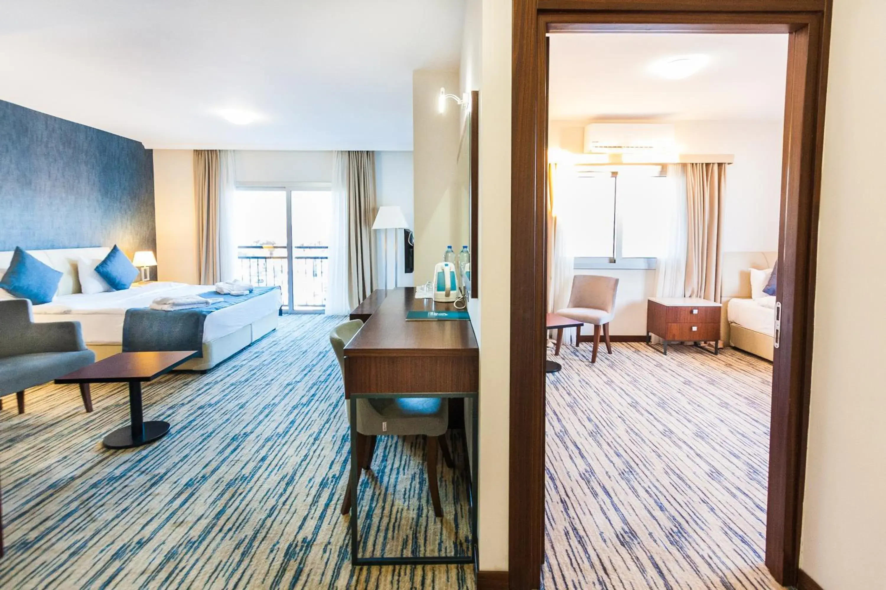 Suite - single occupancy in Port View Hotel Suite - single occupancy in Port View Hotel