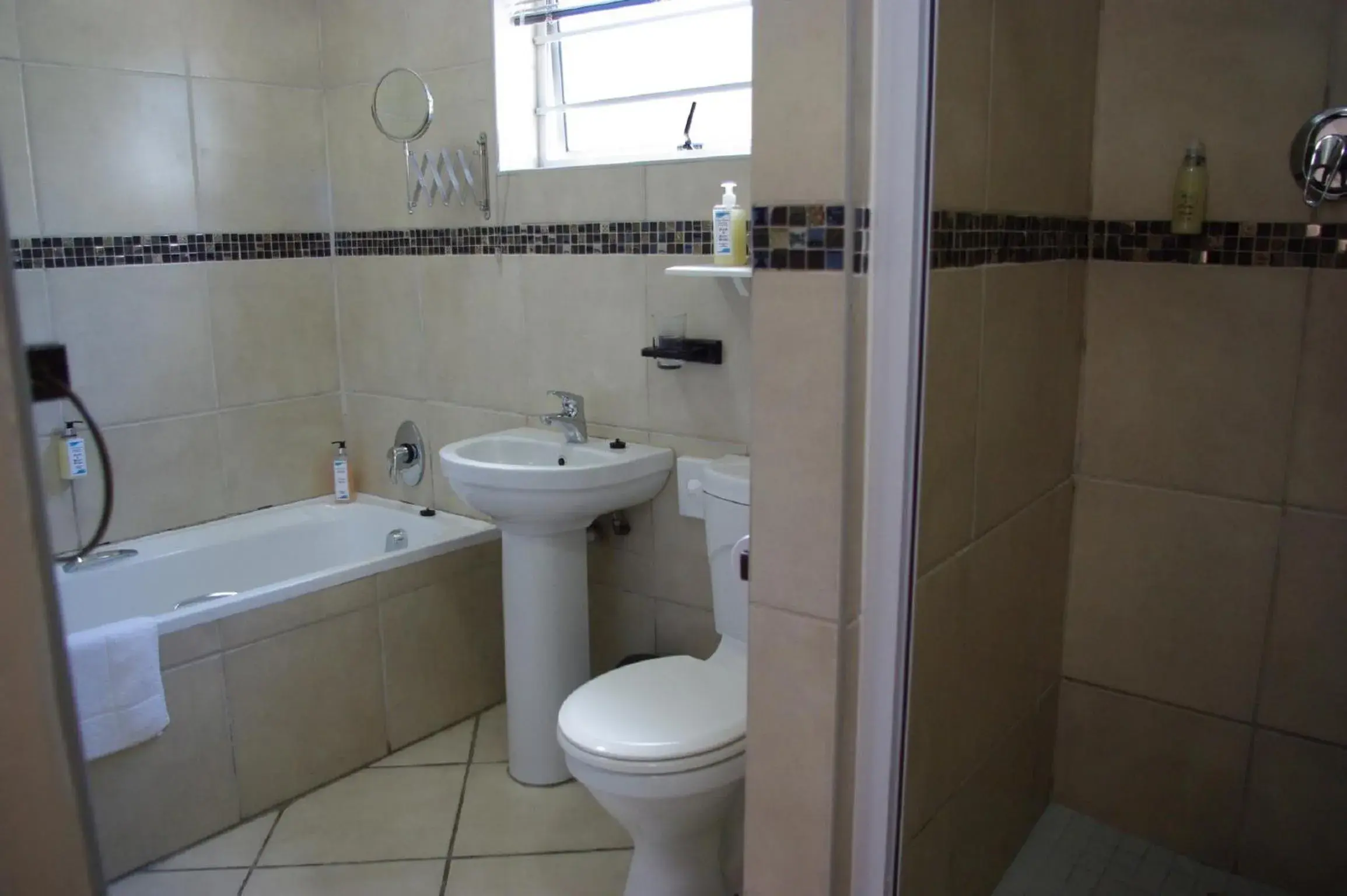 Bathroom in Aqua Marine Guest House