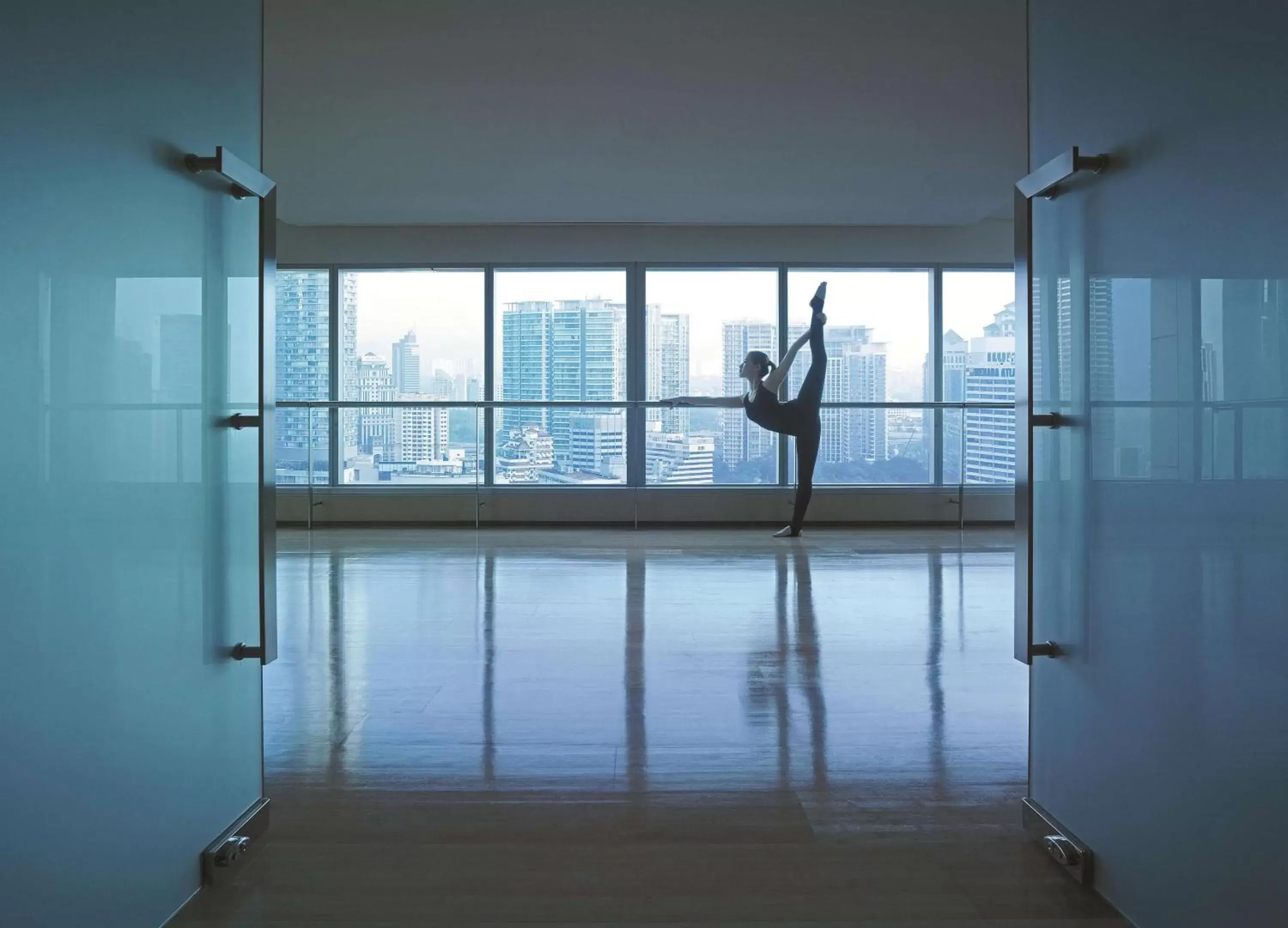 Spa and wellness centre/facilities in Traders Hotel, Kuala Lumpur Spa and wellness centre/facilities in Traders Hotel, Kuala Lumpur