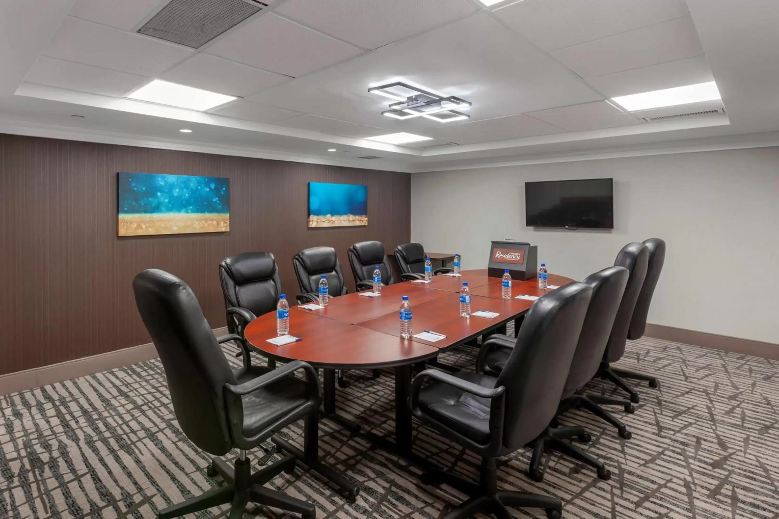 Meeting/conference room in Executive Residency by Best Western Toronto-Mississauga