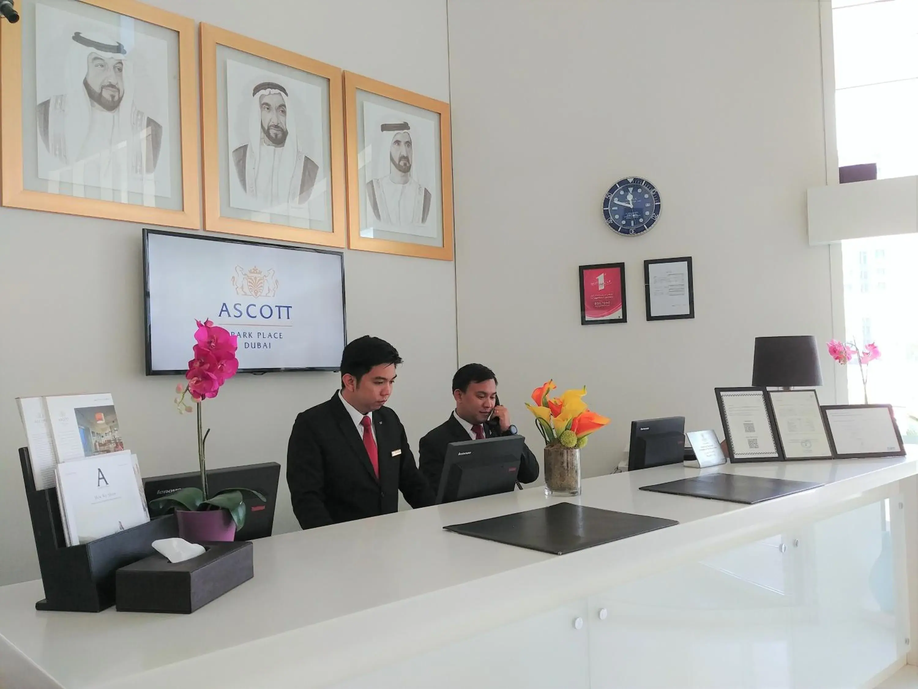 Staff, Lobby/Reception in Ascott Park Place Dubai