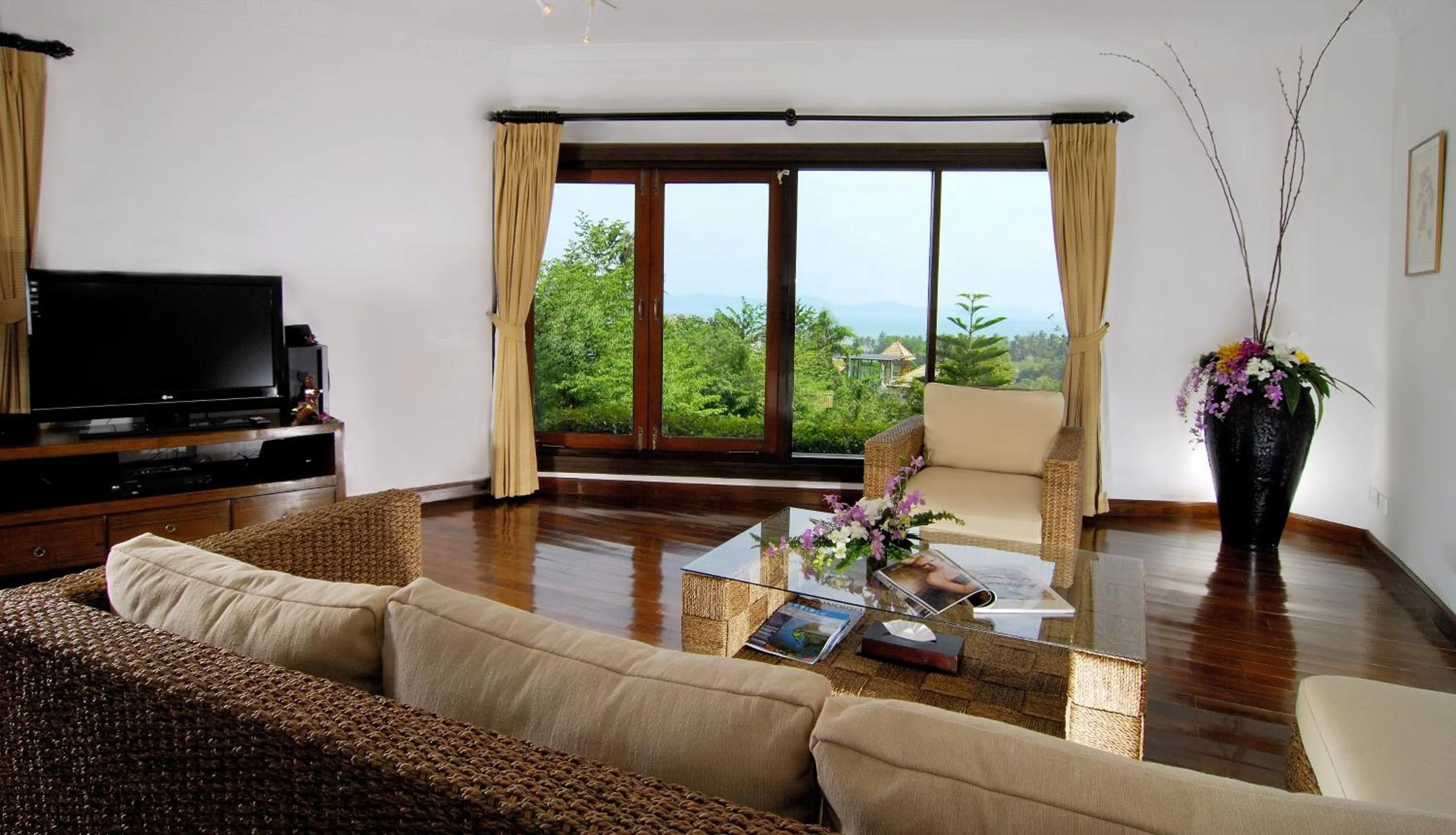 Living room in Mangosteen Ayurveda & Wellness Resort - SHA Plus