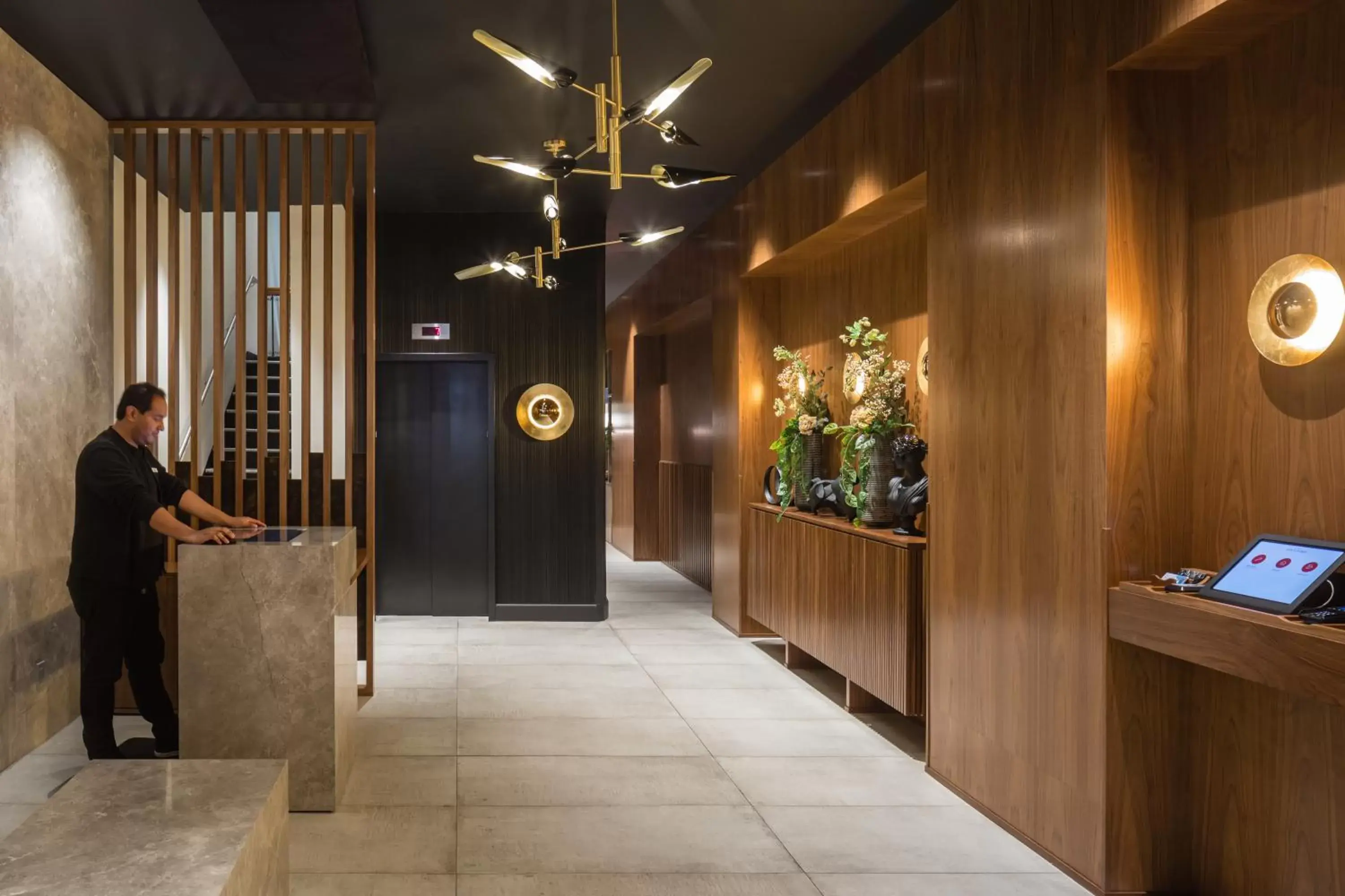 Lobby or reception in Hotel Stratford San Francisco - Handwritten Collection Lobby or reception in Hotel Stratford San Francisco - Handwritten Collection