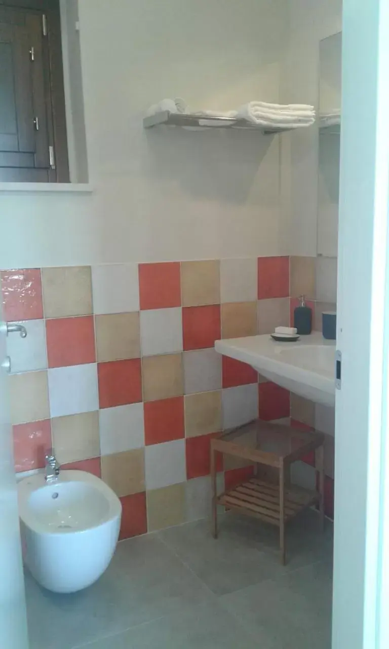 Bathroom in Villa Angiolina, Molise