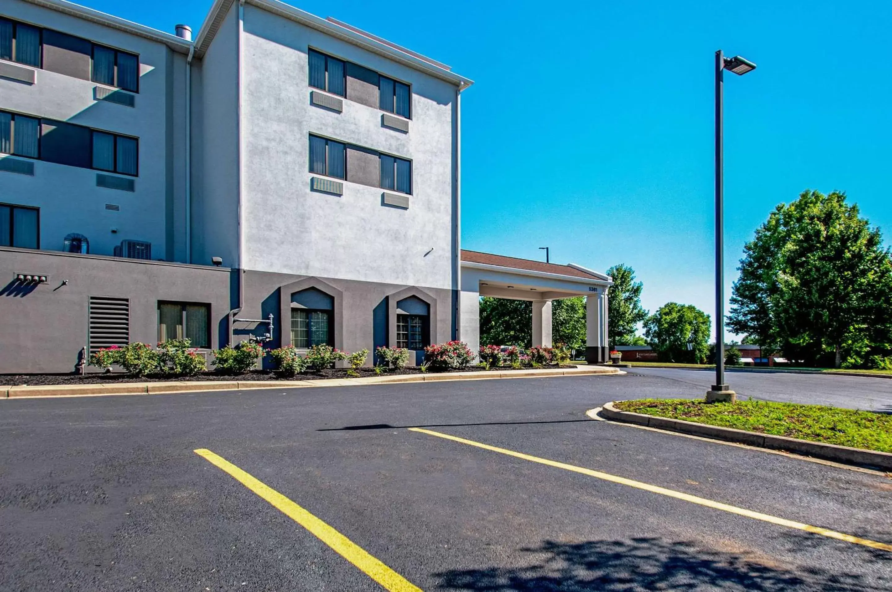 Property Building in Sleep Inn Frederick