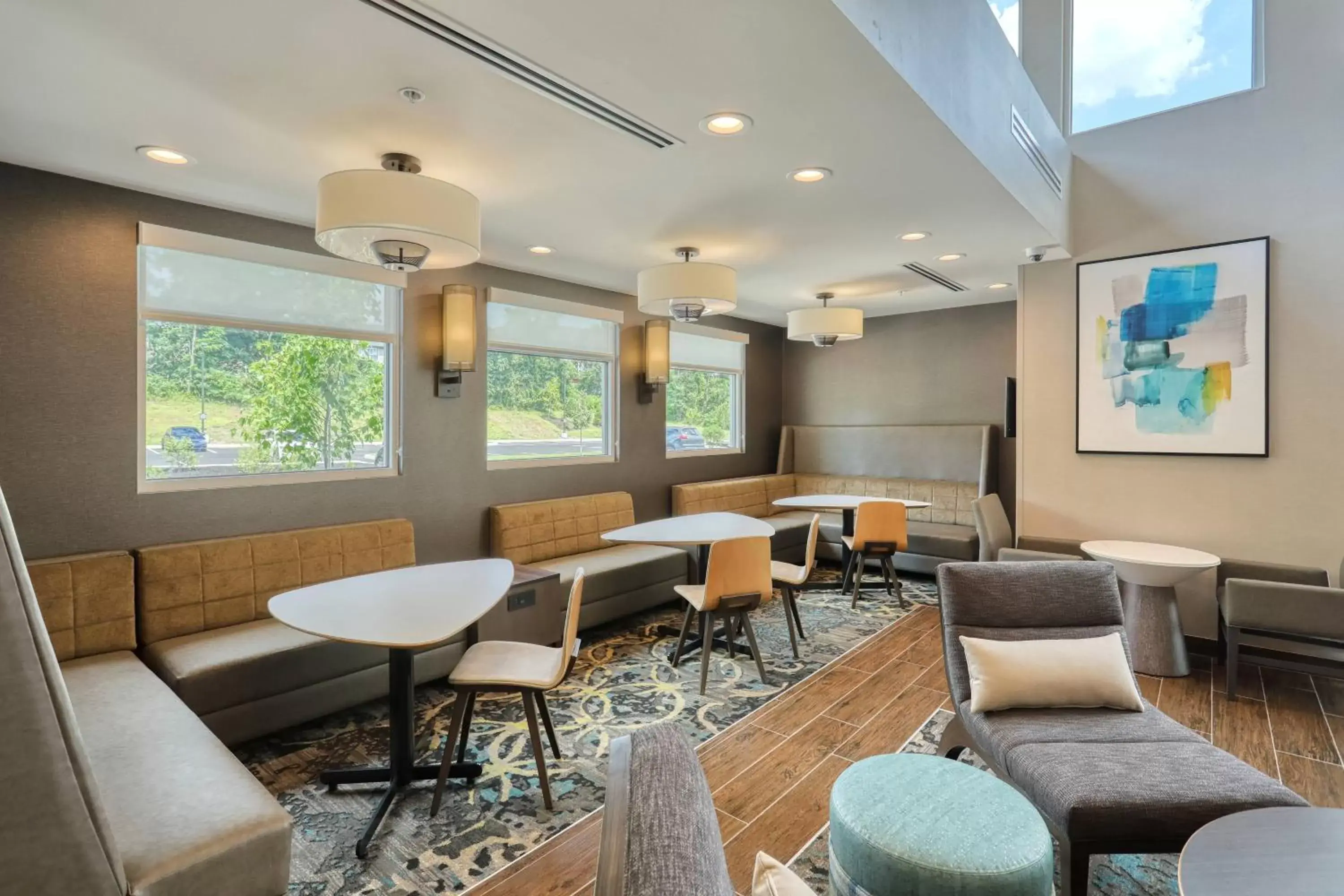 Restaurant/places to eat, Lounge/Bar in Residence Inn by Marriott Harrisburg North