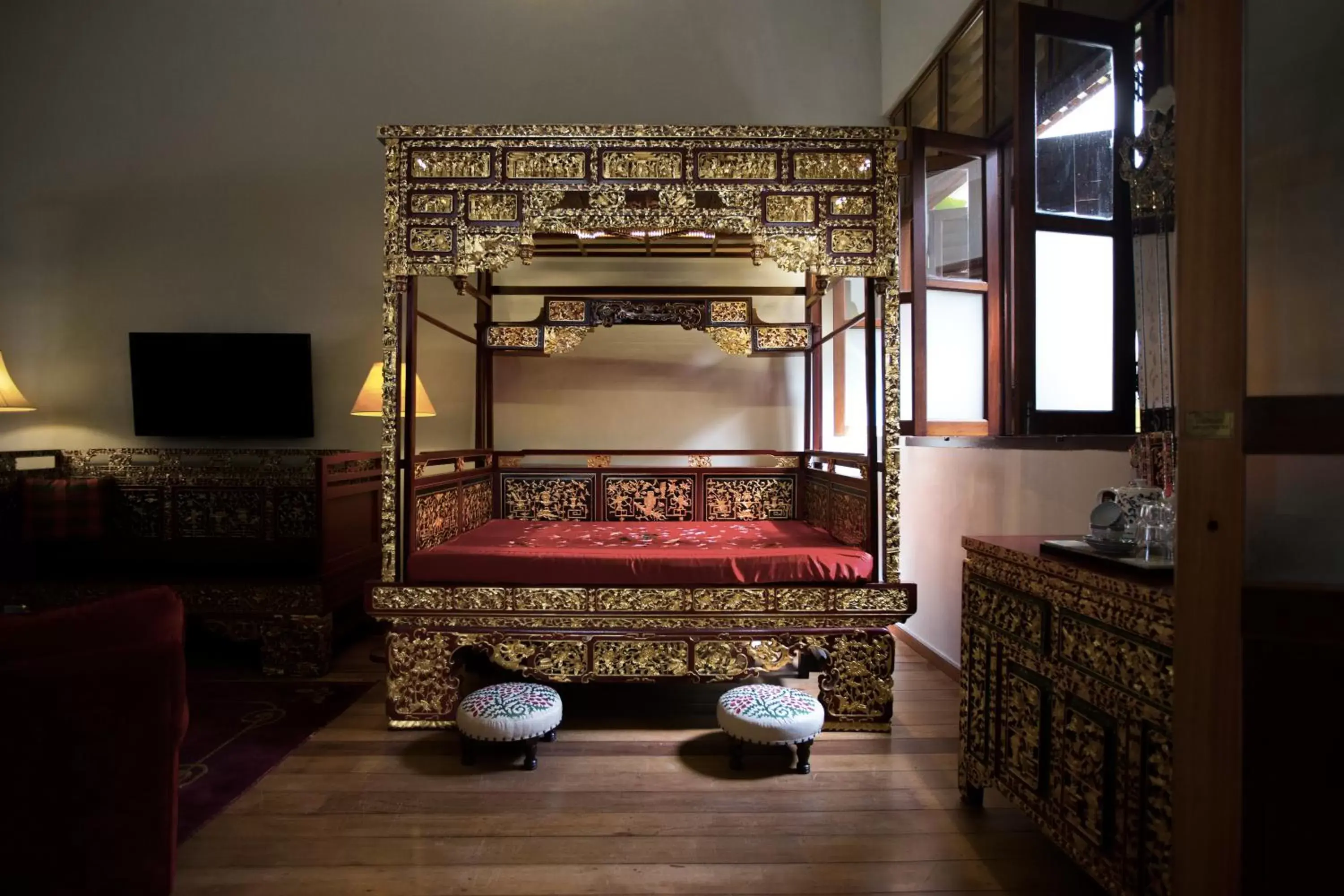 bunk bed in Seven Terraces