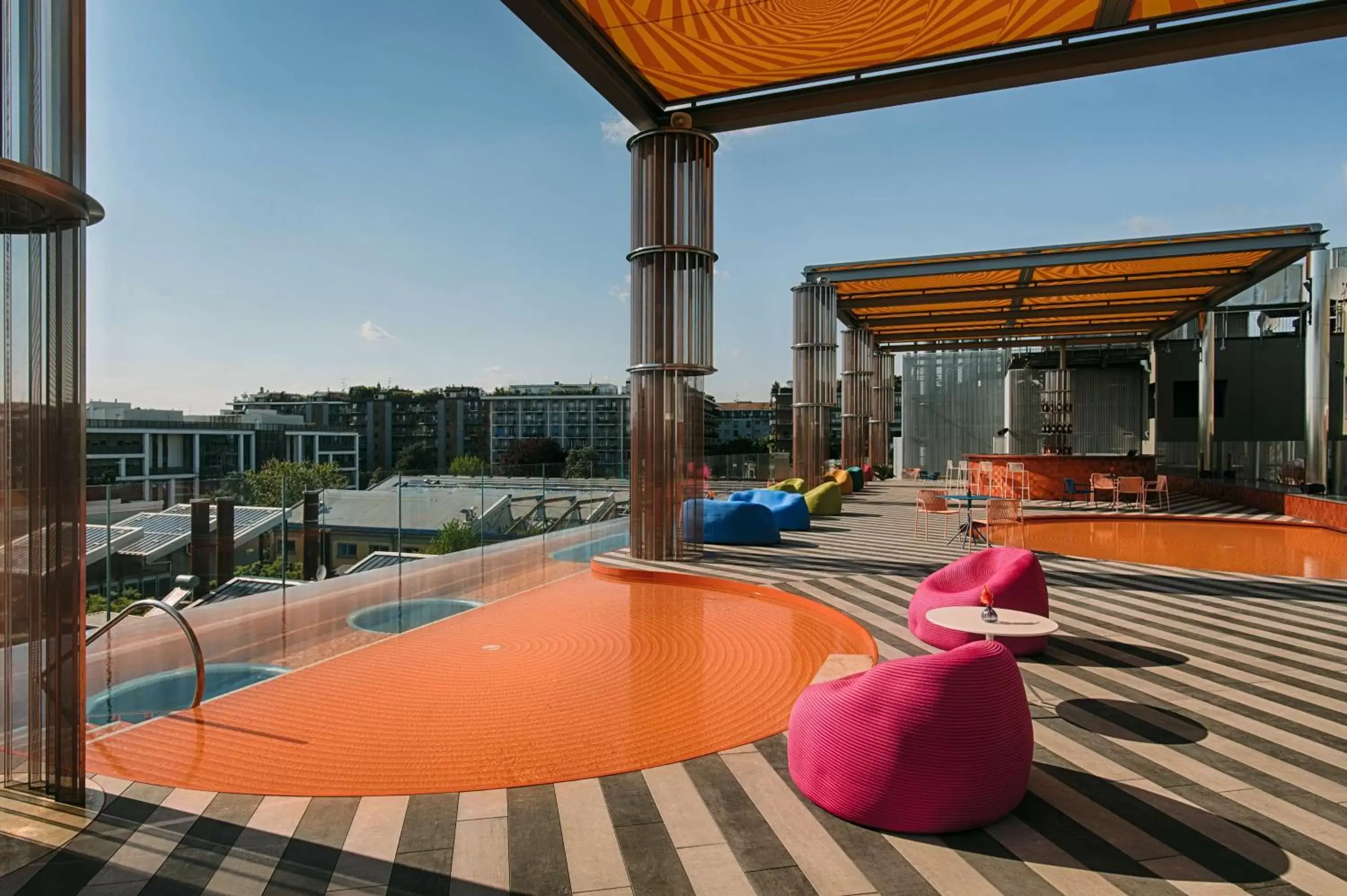 Pool view, Swimming Pool in Nhow Milan