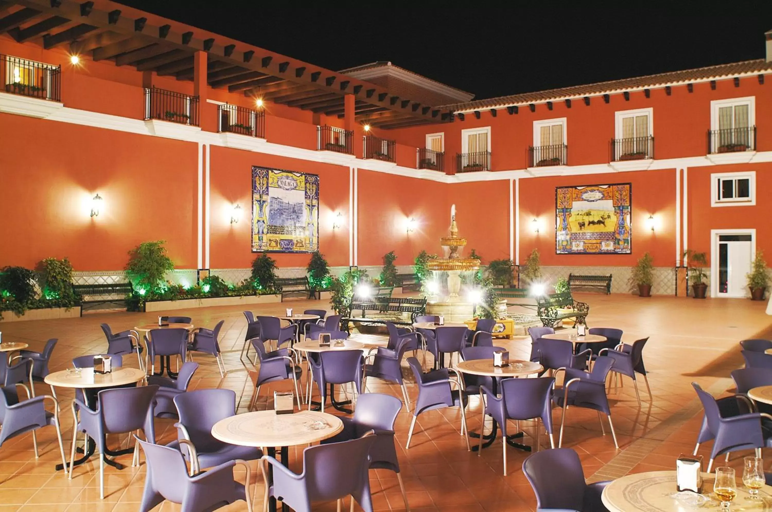 Patio, Restaurant/Places to Eat in Hotel Romerito