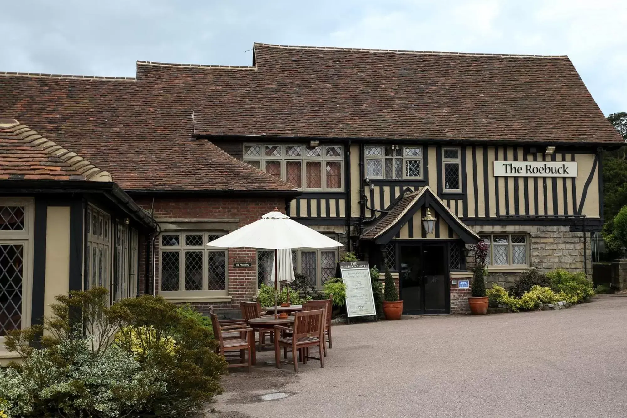 Facade/entrance, Property Building in Roebuck by Greene King Inns