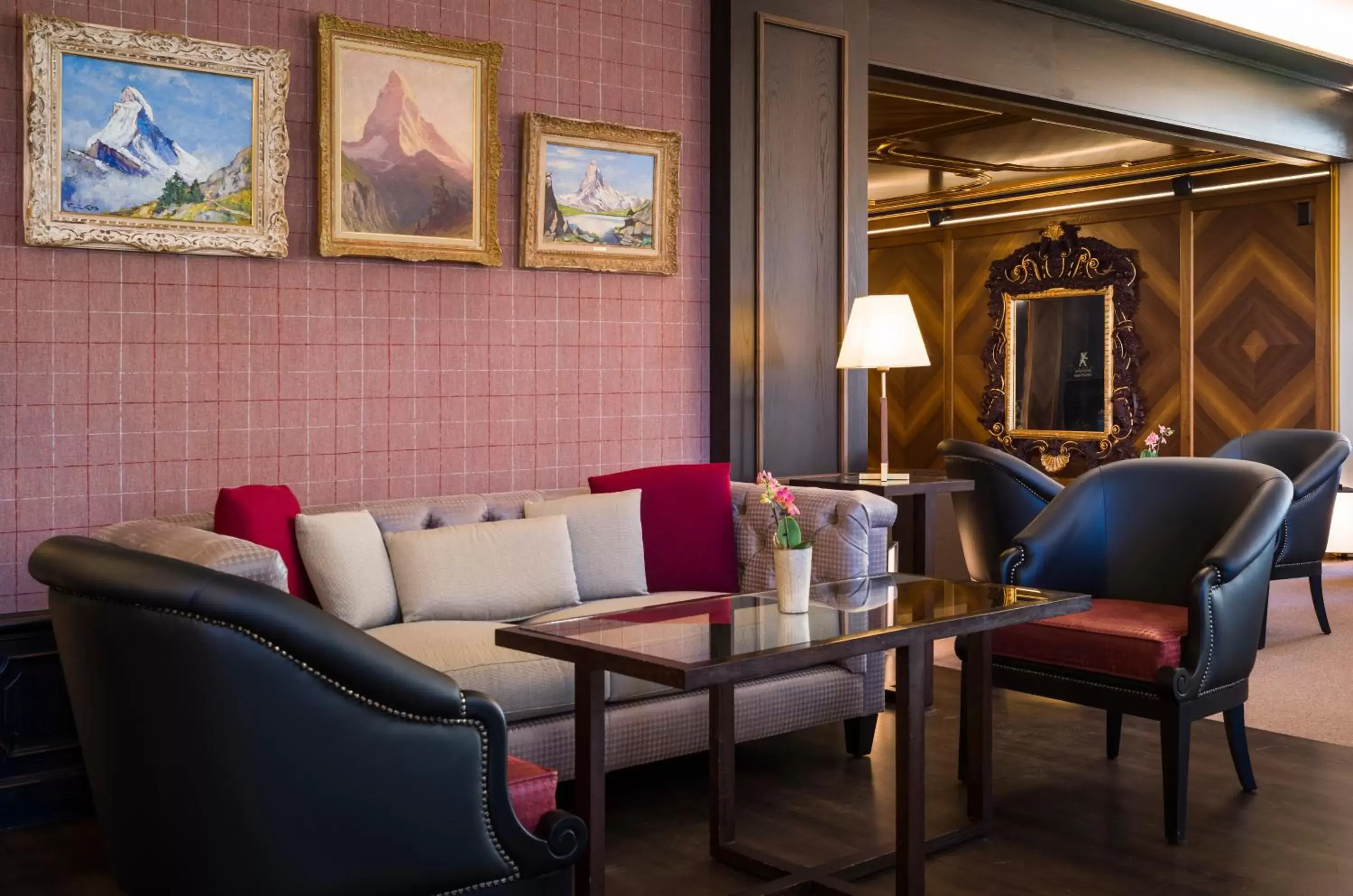 Library, Seating Area in Grand Hotel Zermatterhof