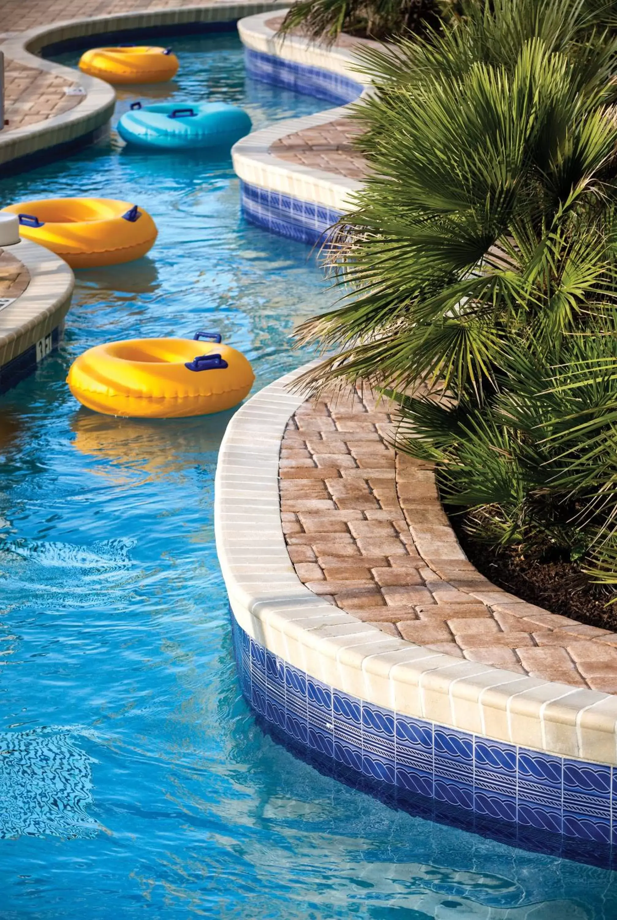 Swimming Pool in Club Wyndham Ocean Boulevard