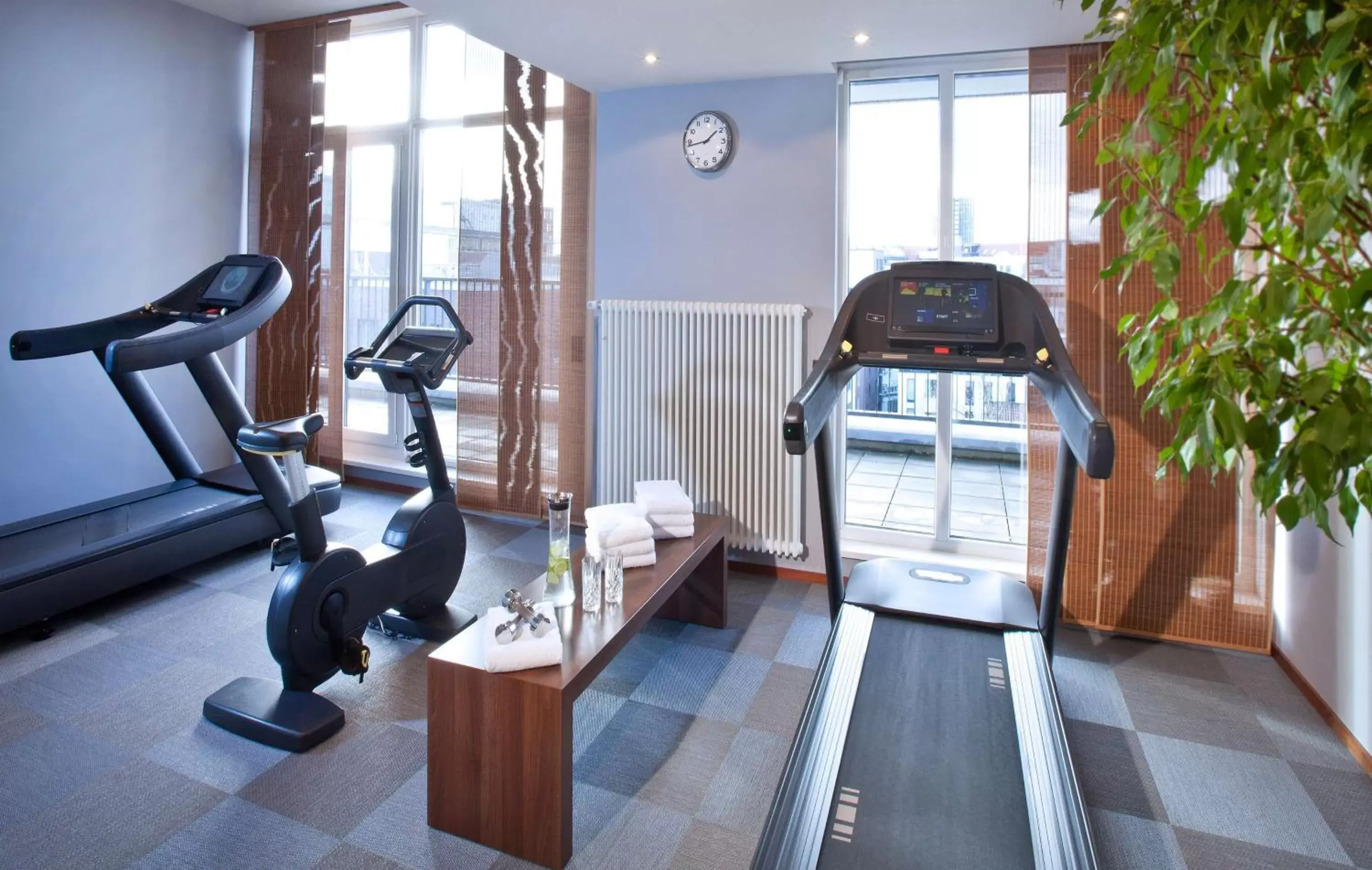 Fitness centre/facilities in Lindner Hotel Hamburg am Michel, part of JdV by Hyatt Fitness centre/facilities in Lindner Hotel Hamburg am Michel, part of JdV by Hyatt