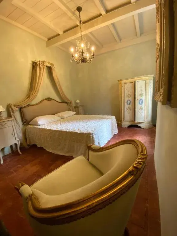 Bedroom, Bed in Hotel Villa Sermolli