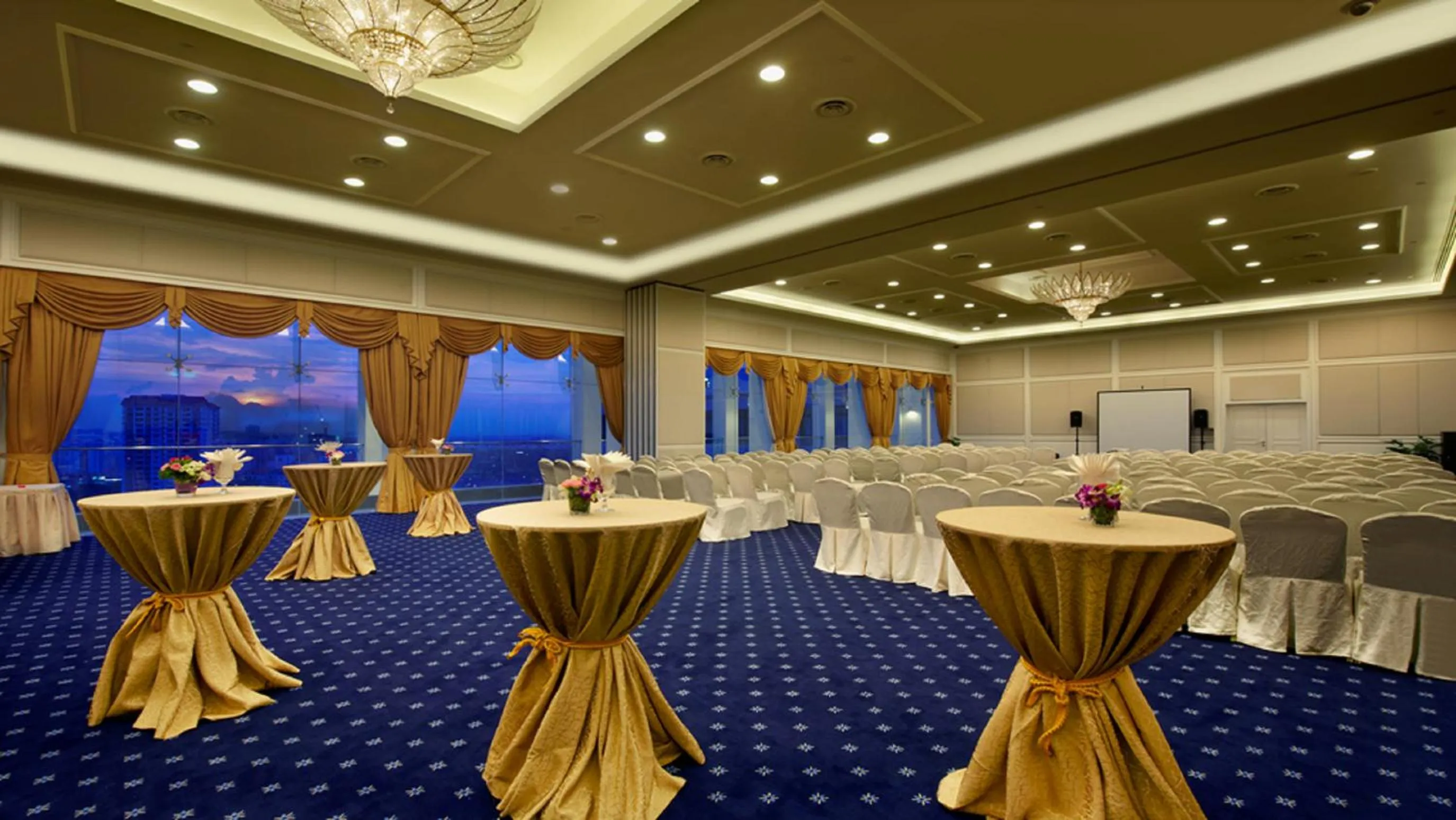 Banquet/Function facilities in Royale Chulan Damansara