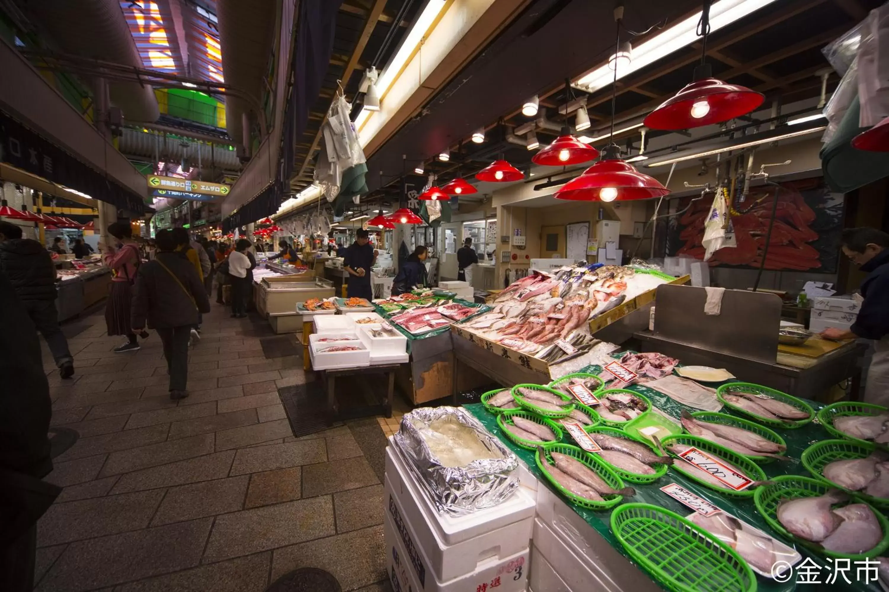 Nearby landmark, Restaurant/Places to Eat in Smile Hotel Kanazawa Nishiguchi Ekimae