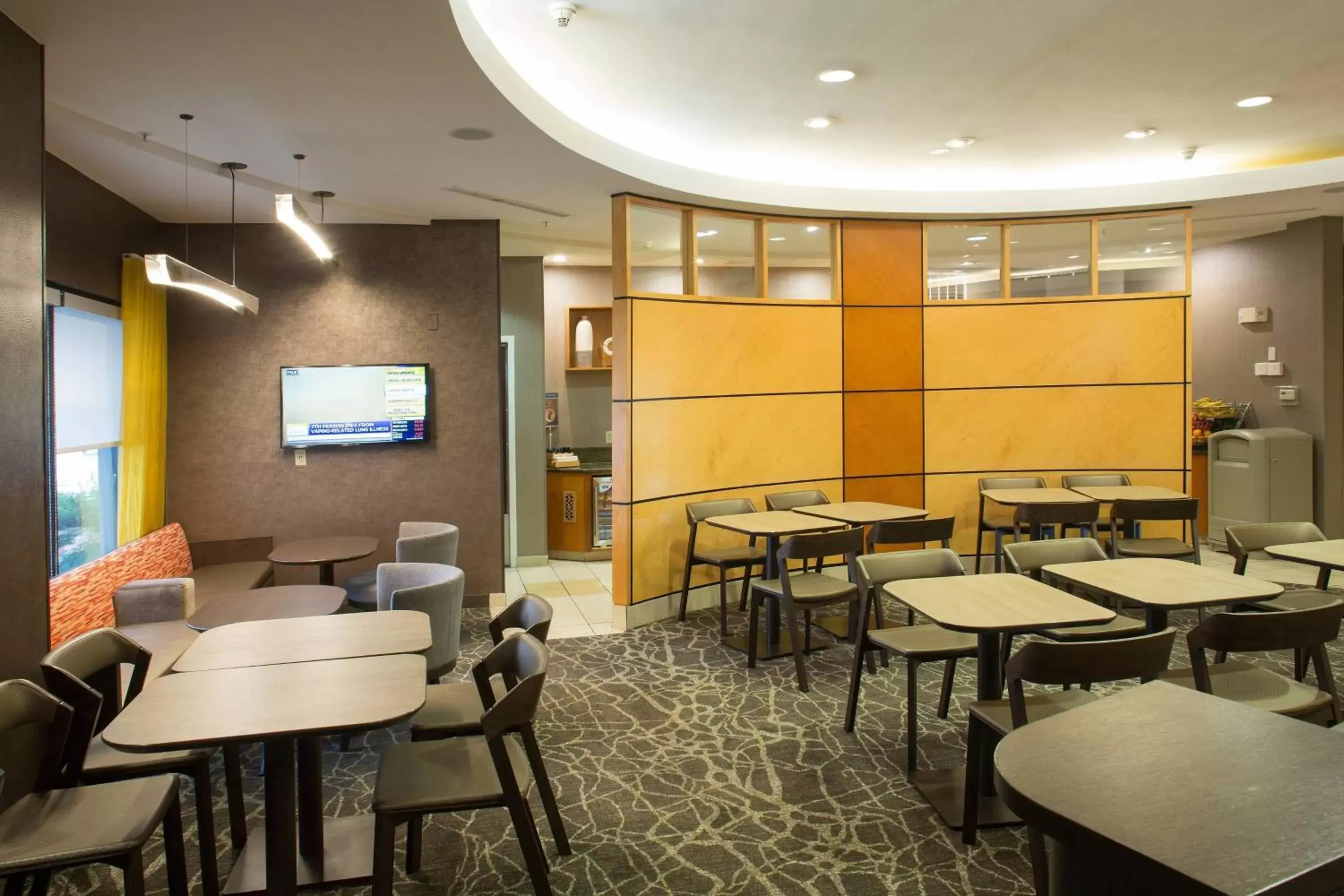 Breakfast, Restaurant/Places to Eat in SpringHill Suites by Marriott Billings