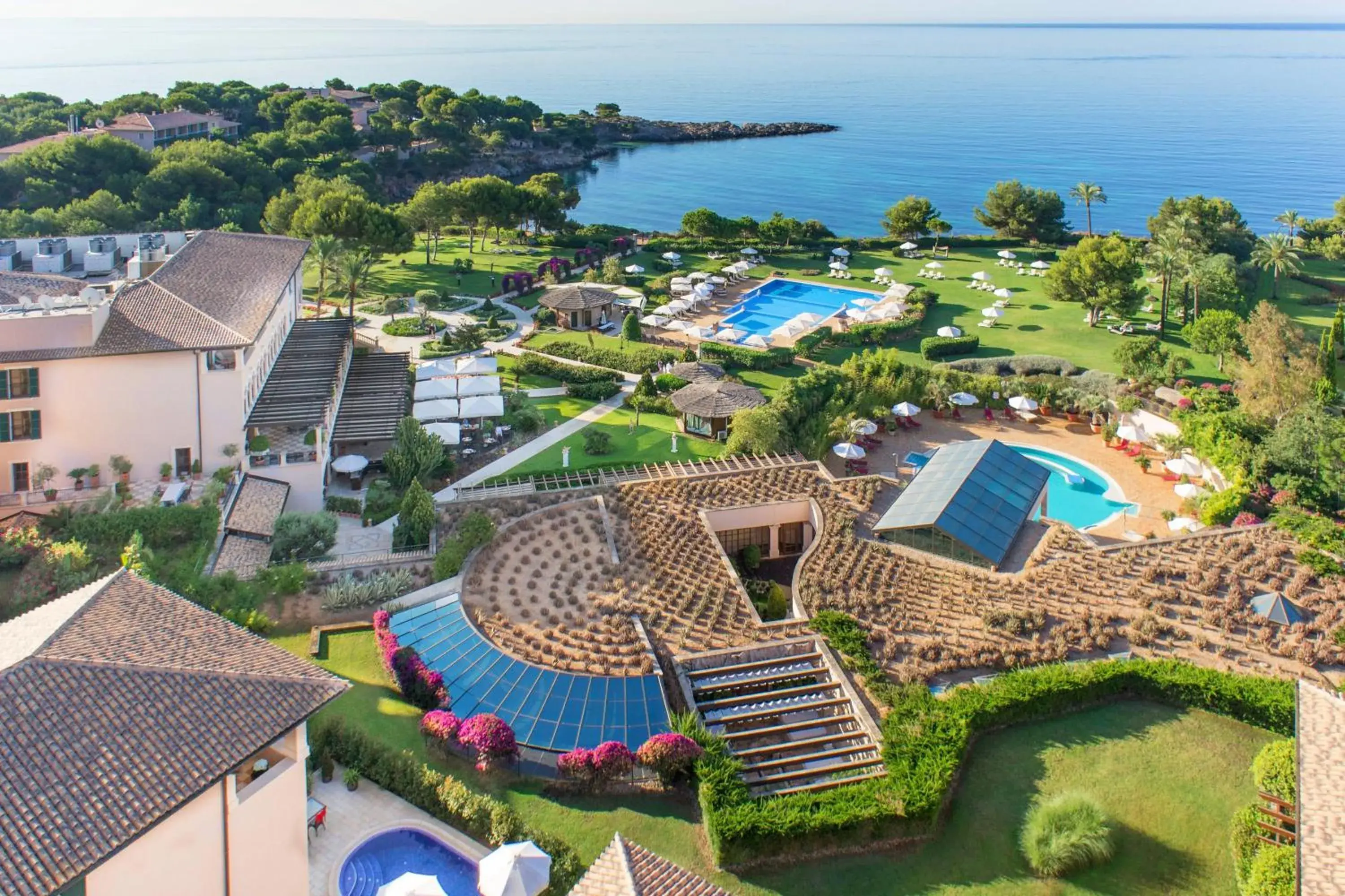 Property building, Bird's-eye View in The St. Regis Mardavall Mallorca Resort