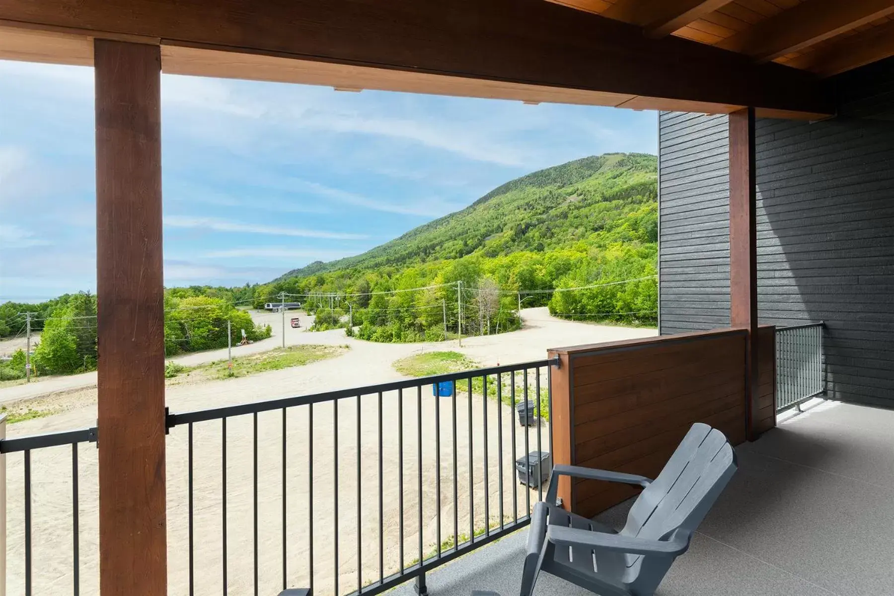 Natural landscape, Balcony/Terrace in Appartements au Massif - Les Caches de la Grande Pointe - Ski, Vélo, Plein-air