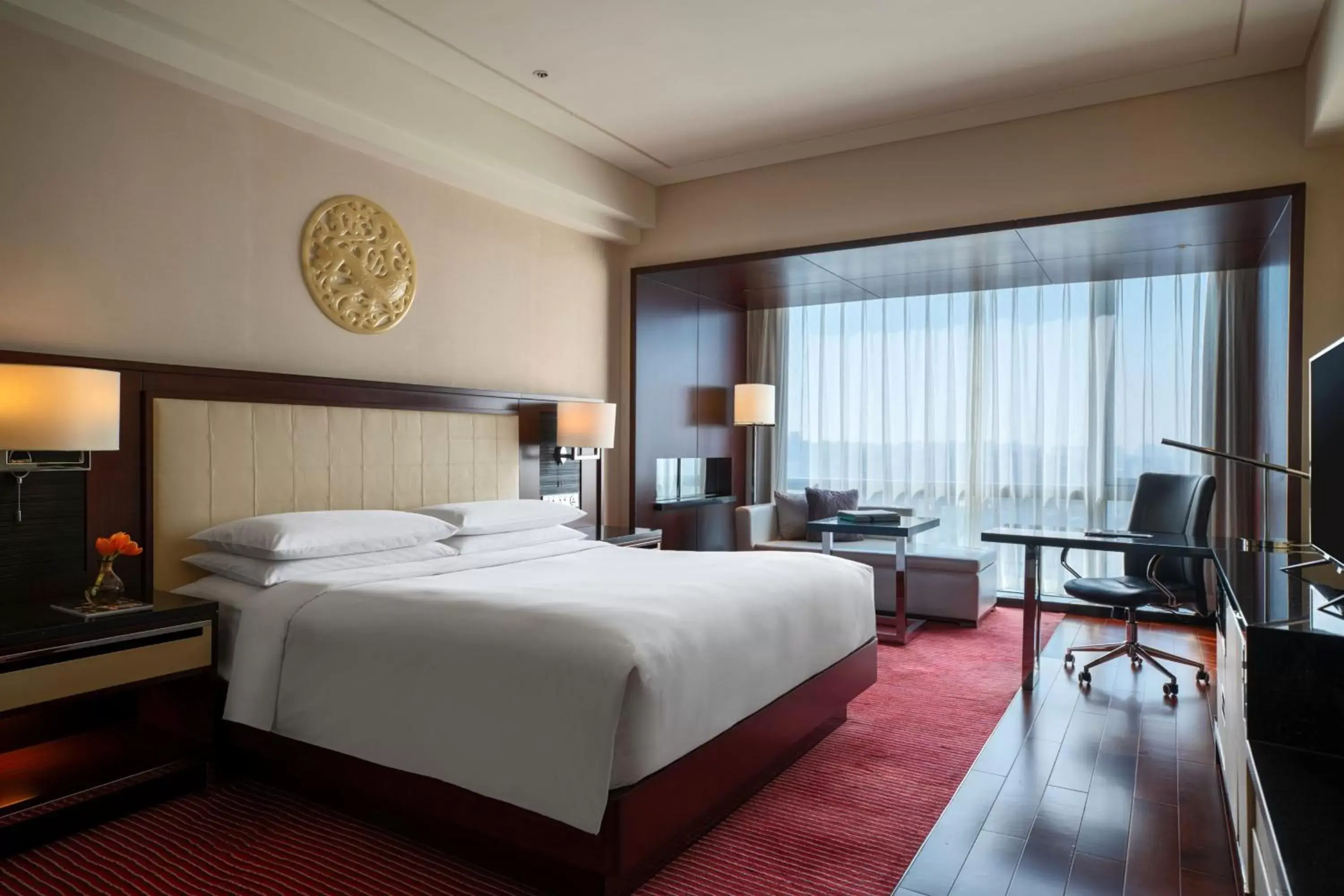 Bedroom in Renaissance Beijing Capital Hotel