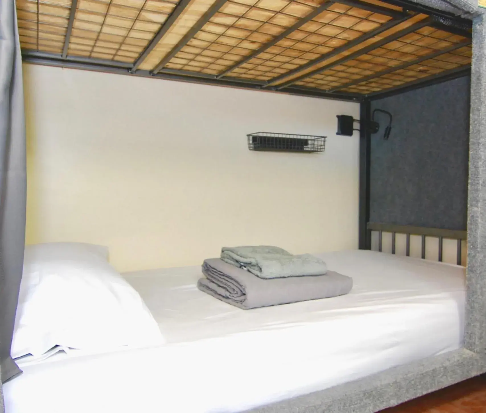 Bed in Sheridan Hostel