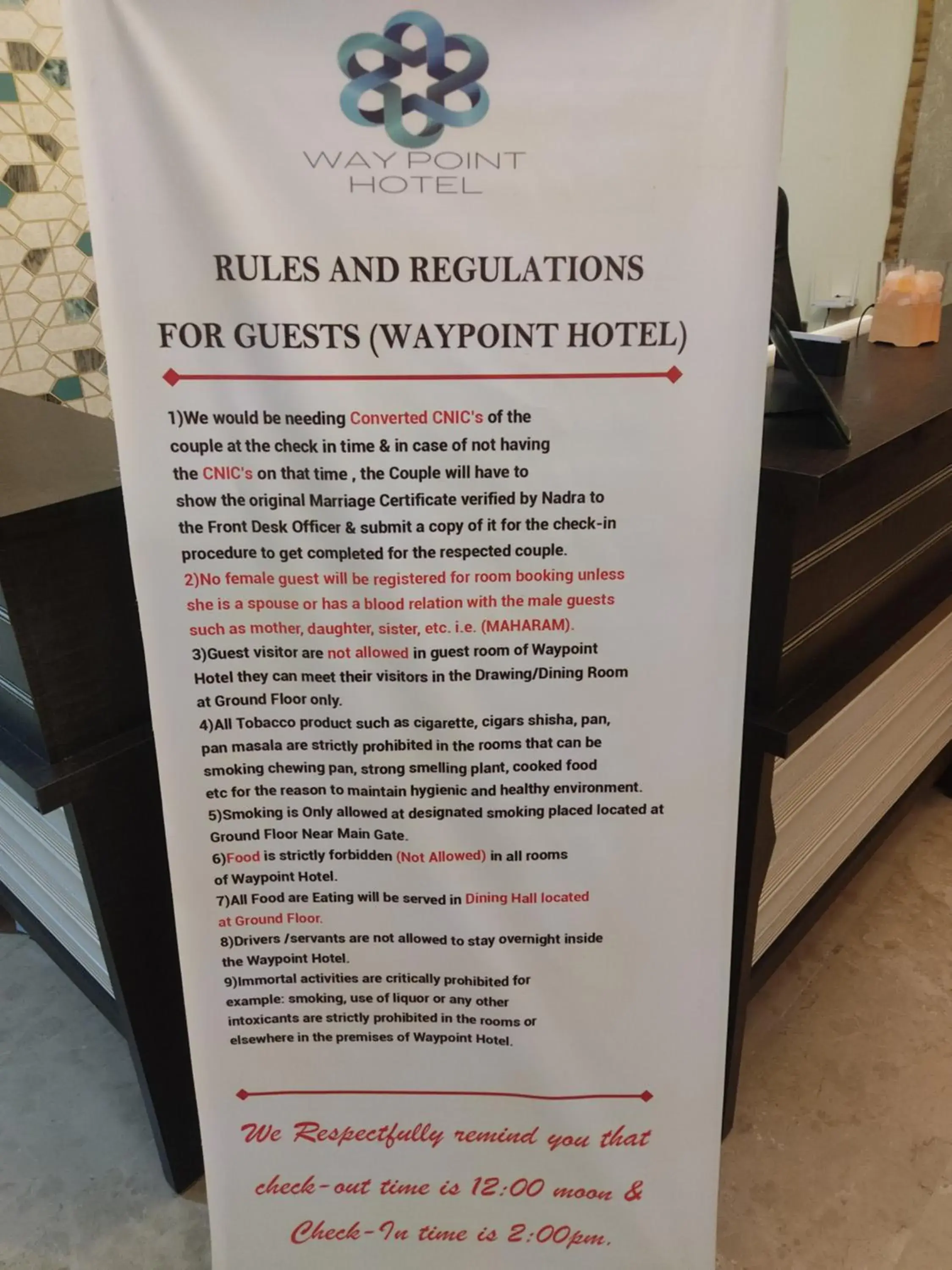 Logo/Certificate/Sign in Waypoint Hotel