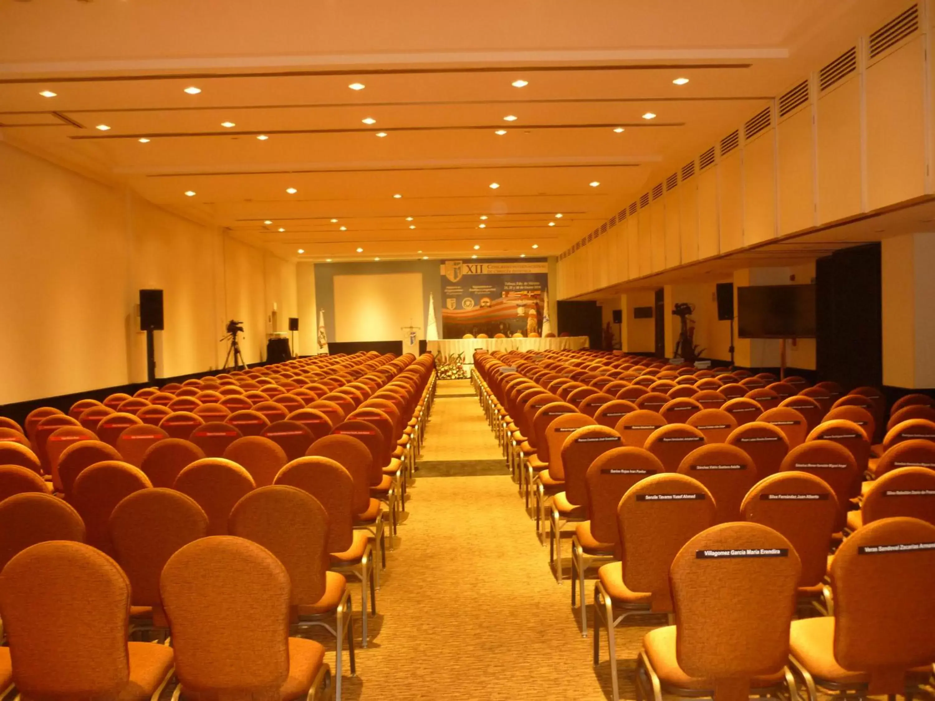 Meeting/conference room in Crowne Plaza Toluca - Lancaster, an IHG Hotel