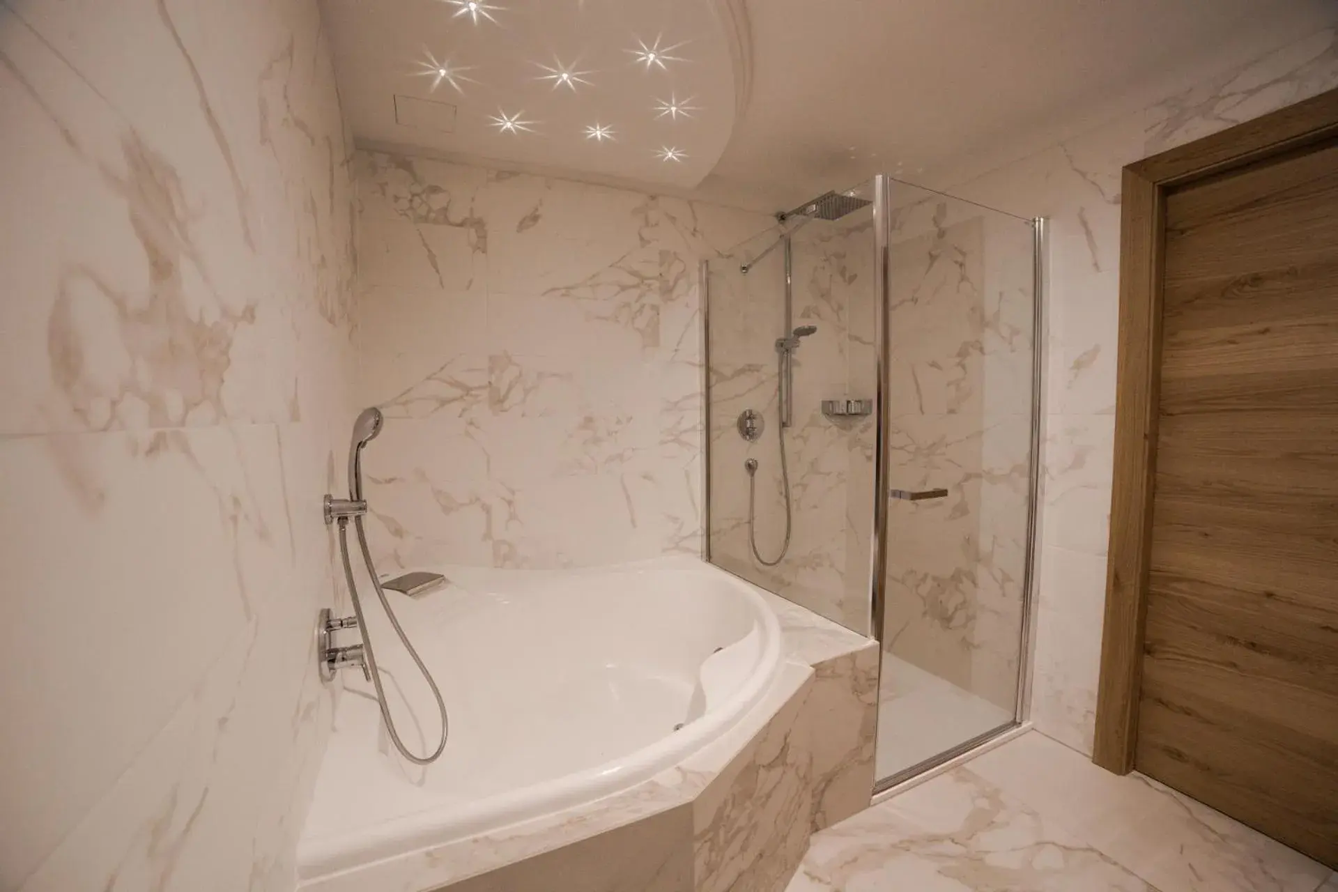 Bathroom in Hotel Freina