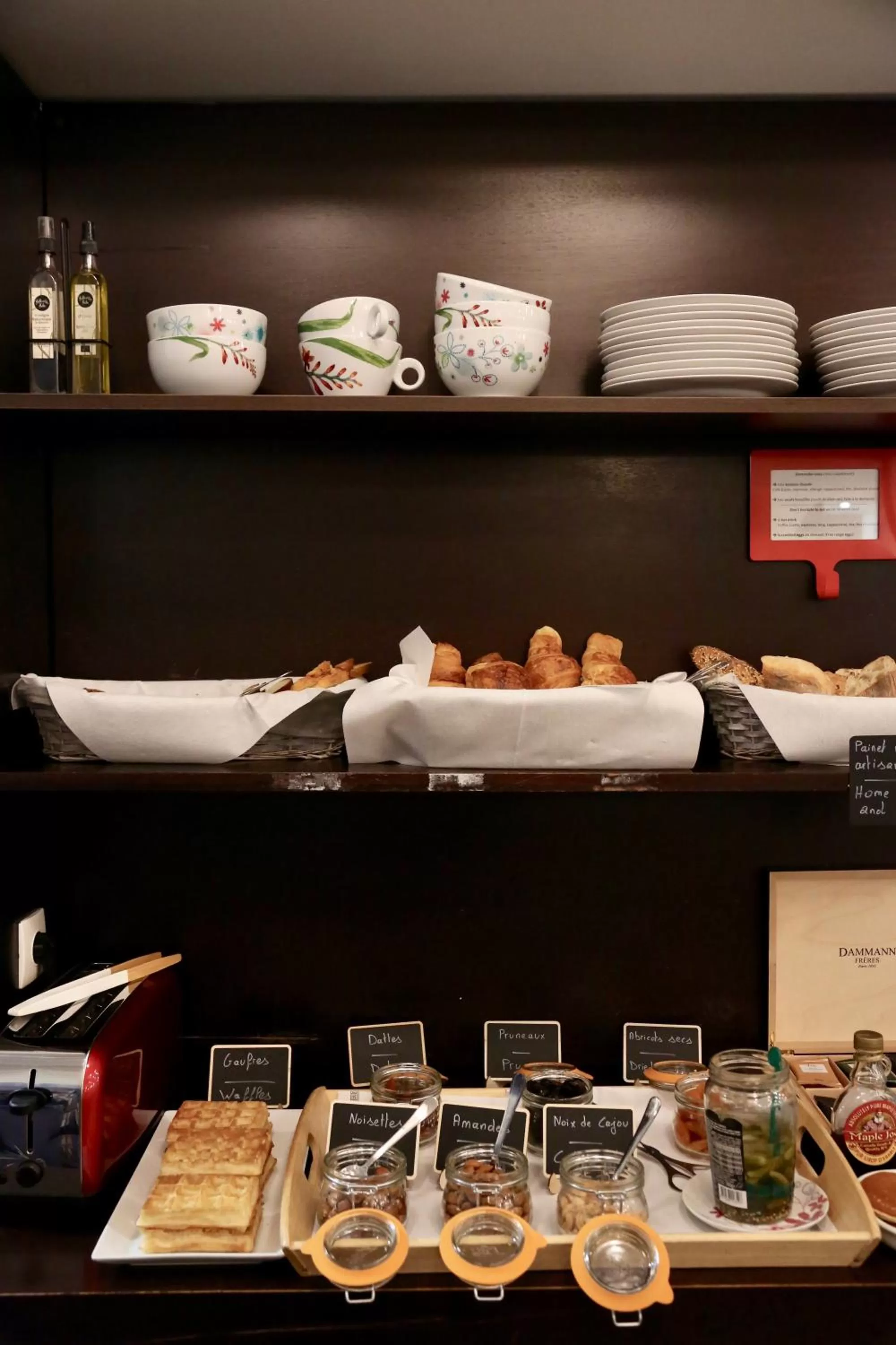 Buffet breakfast in Stella Etoile