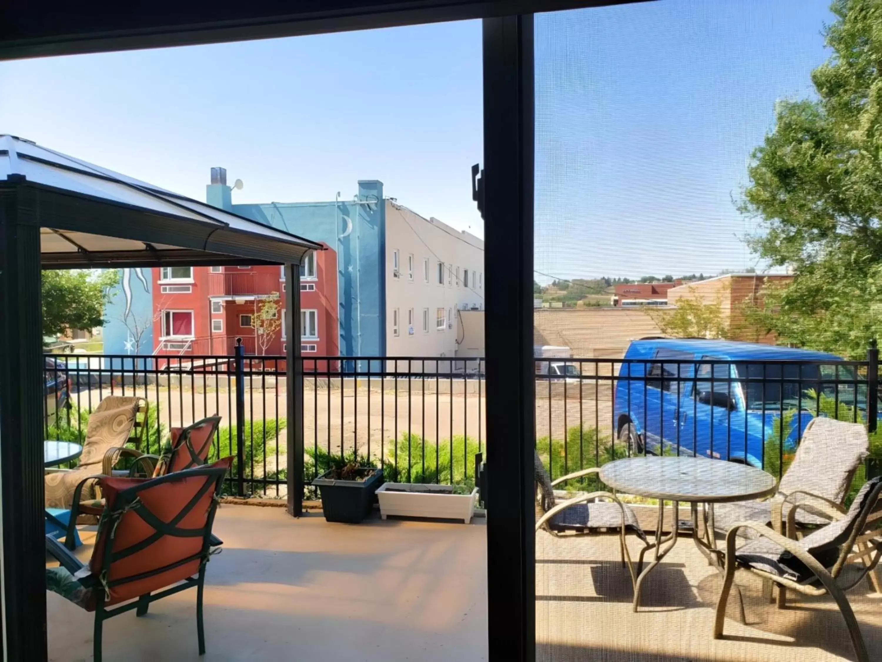 City view, Balcony/Terrace in The Medicine Hat Villa