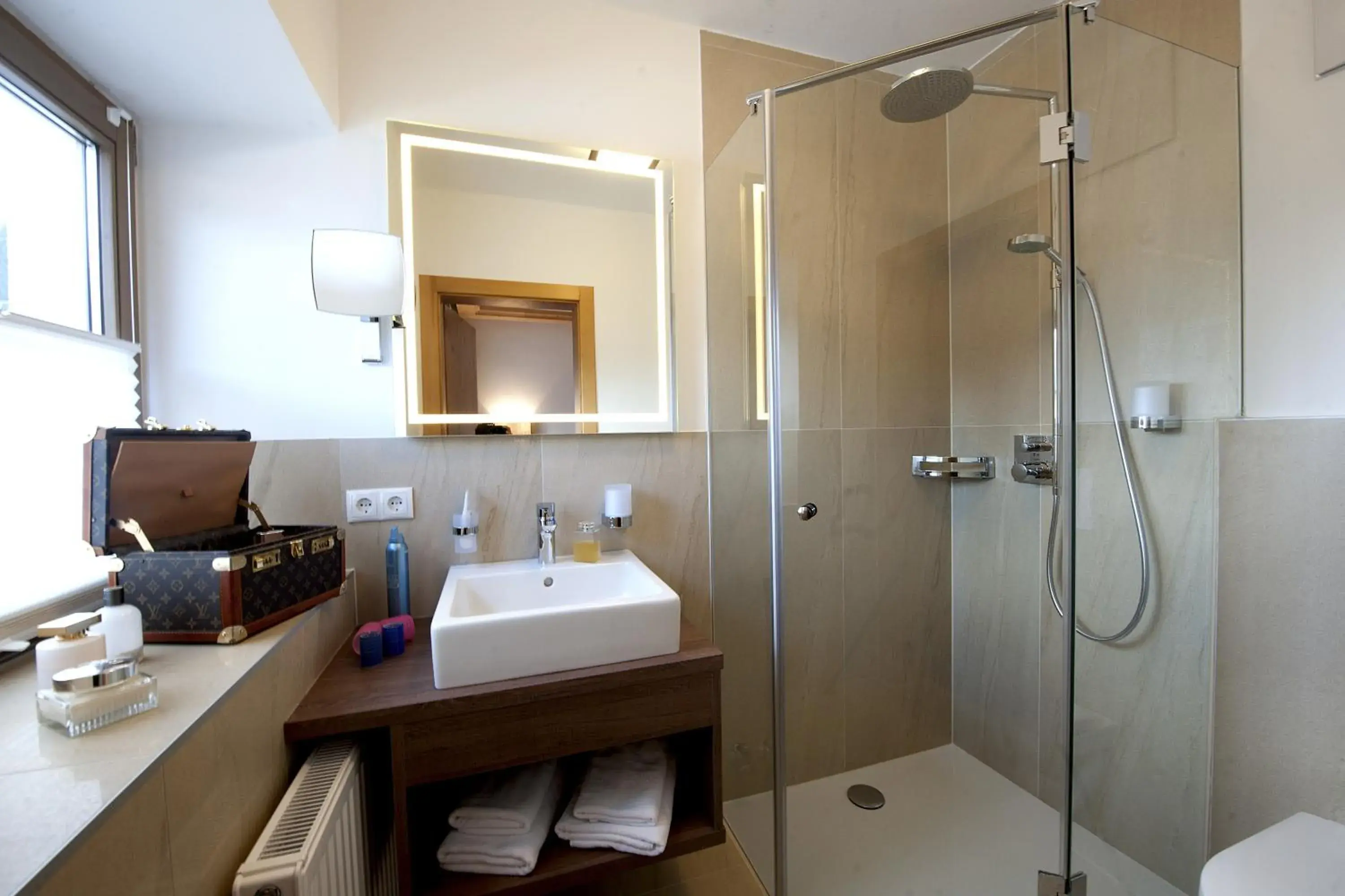 Bathroom in Hotel Bierwirt GmbH