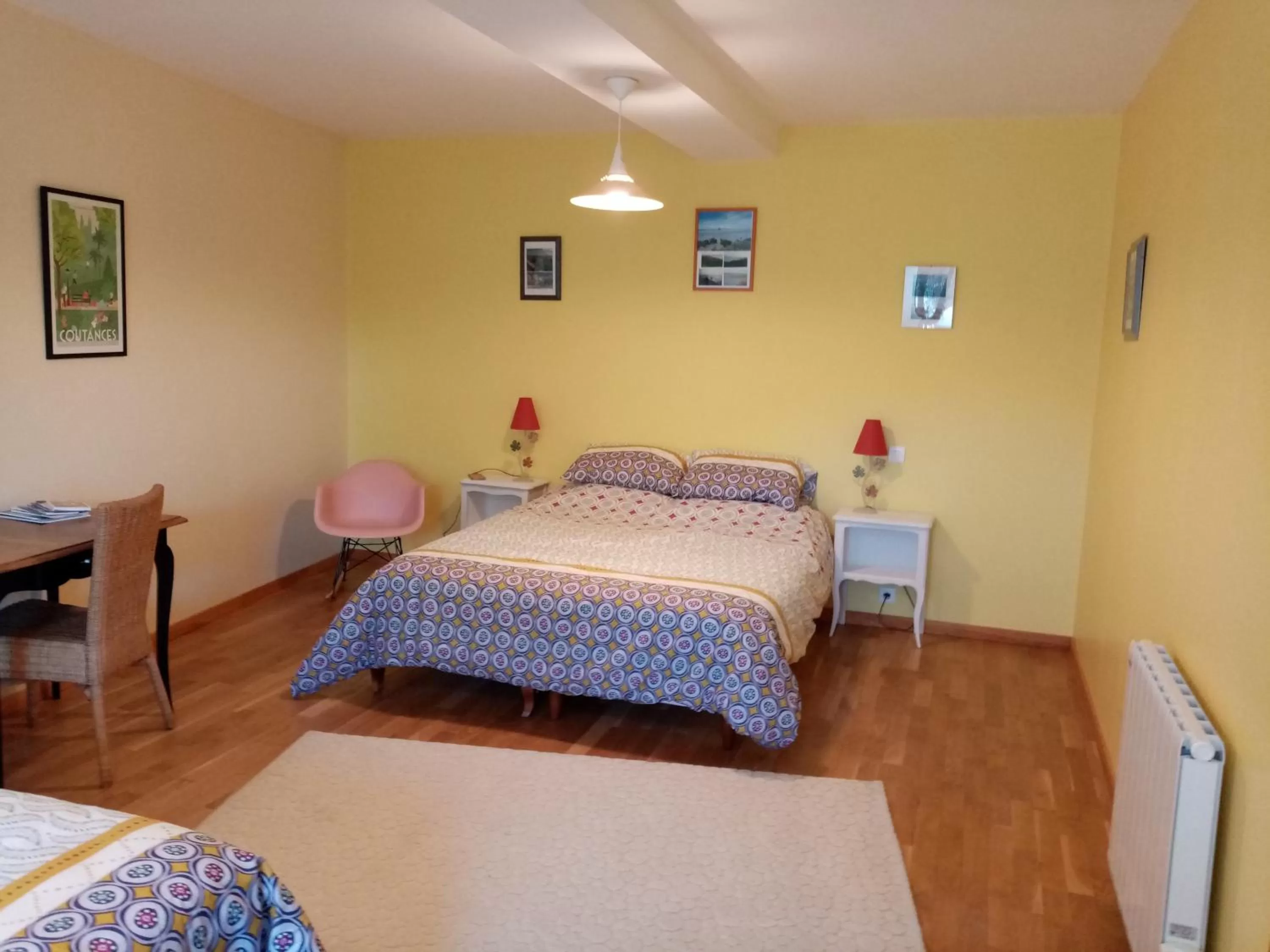 Bed in La Parisière