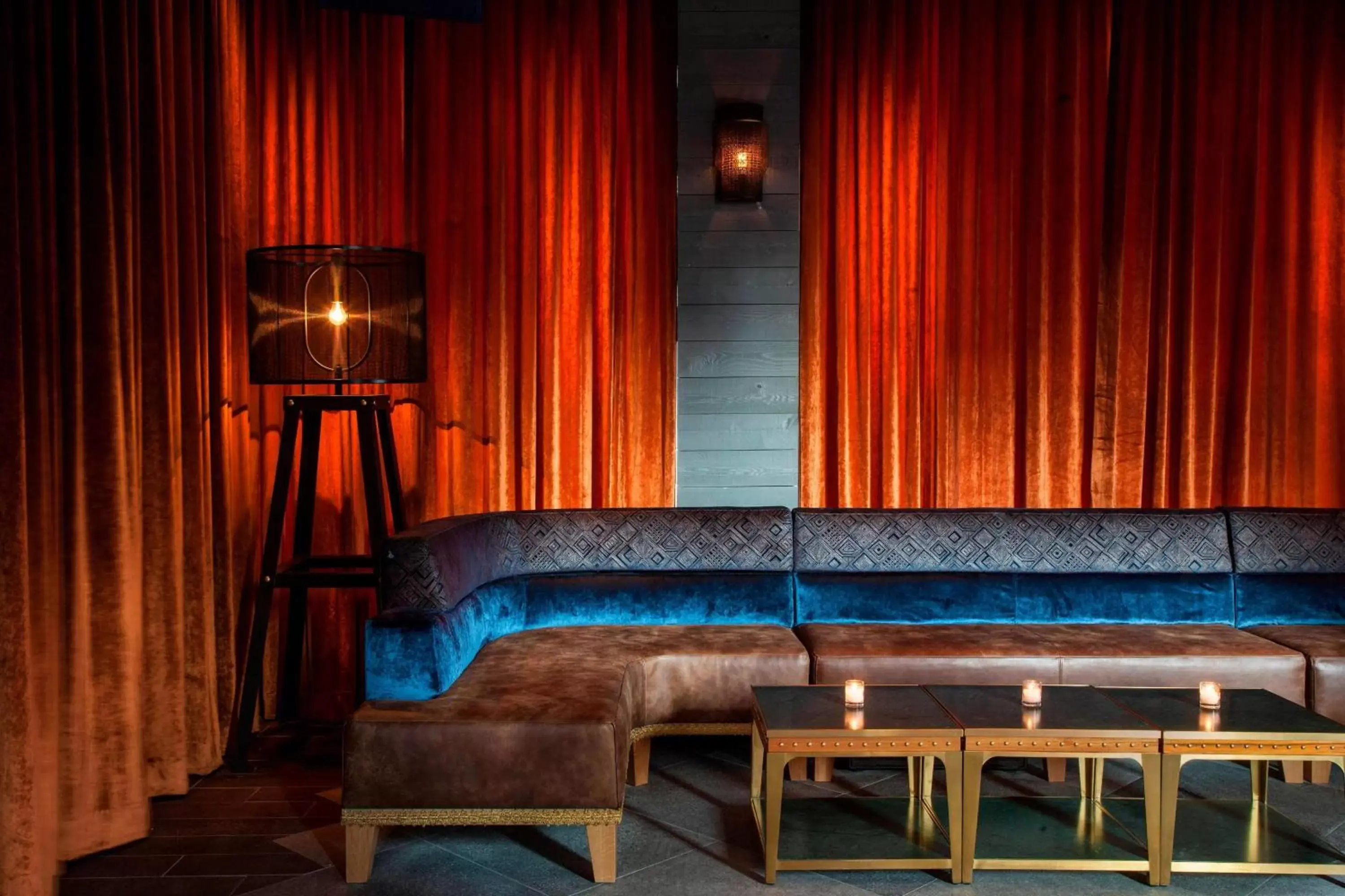 Lounge or bar in MOXY NYC Times Square