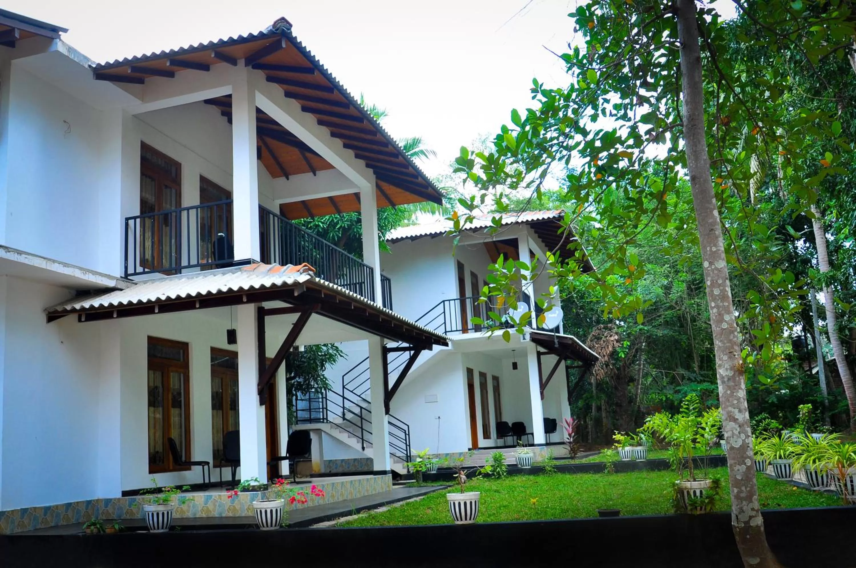 Property Building in Kithmi Resort