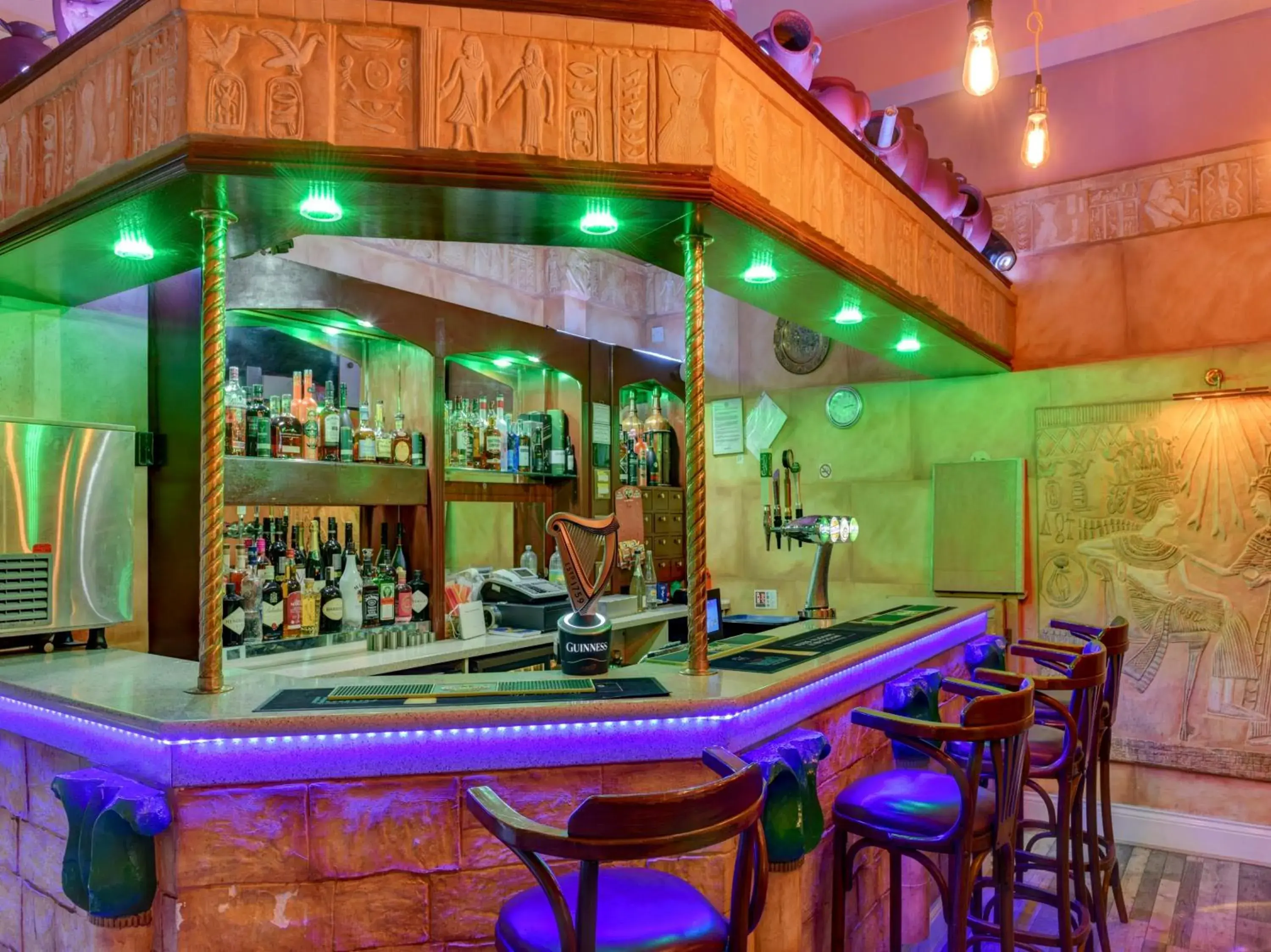 Lounge or bar, Lounge/Bar in Empire Hotel