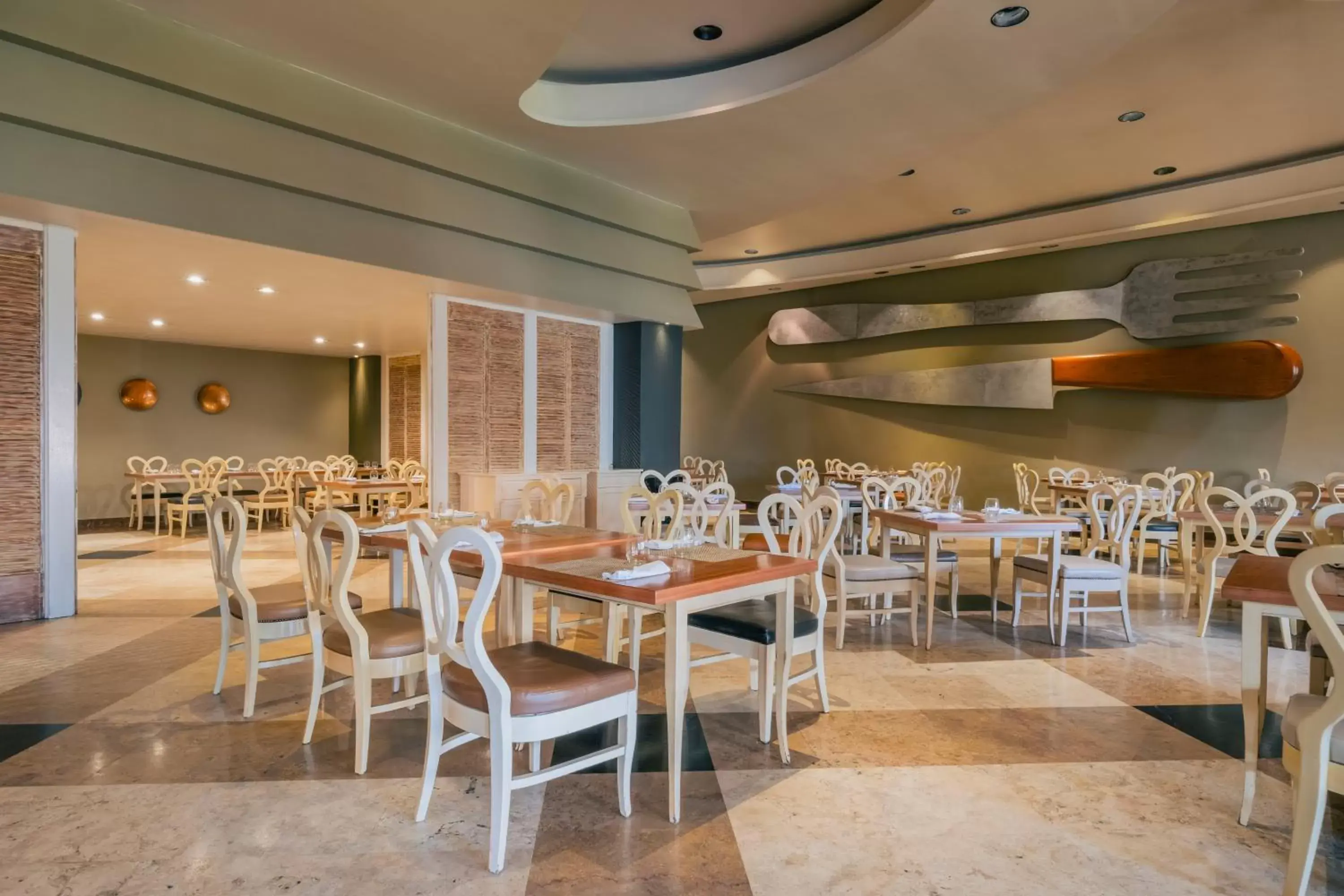 Restaurant/Places to Eat in Iberostar Selection Rose Hall Suites