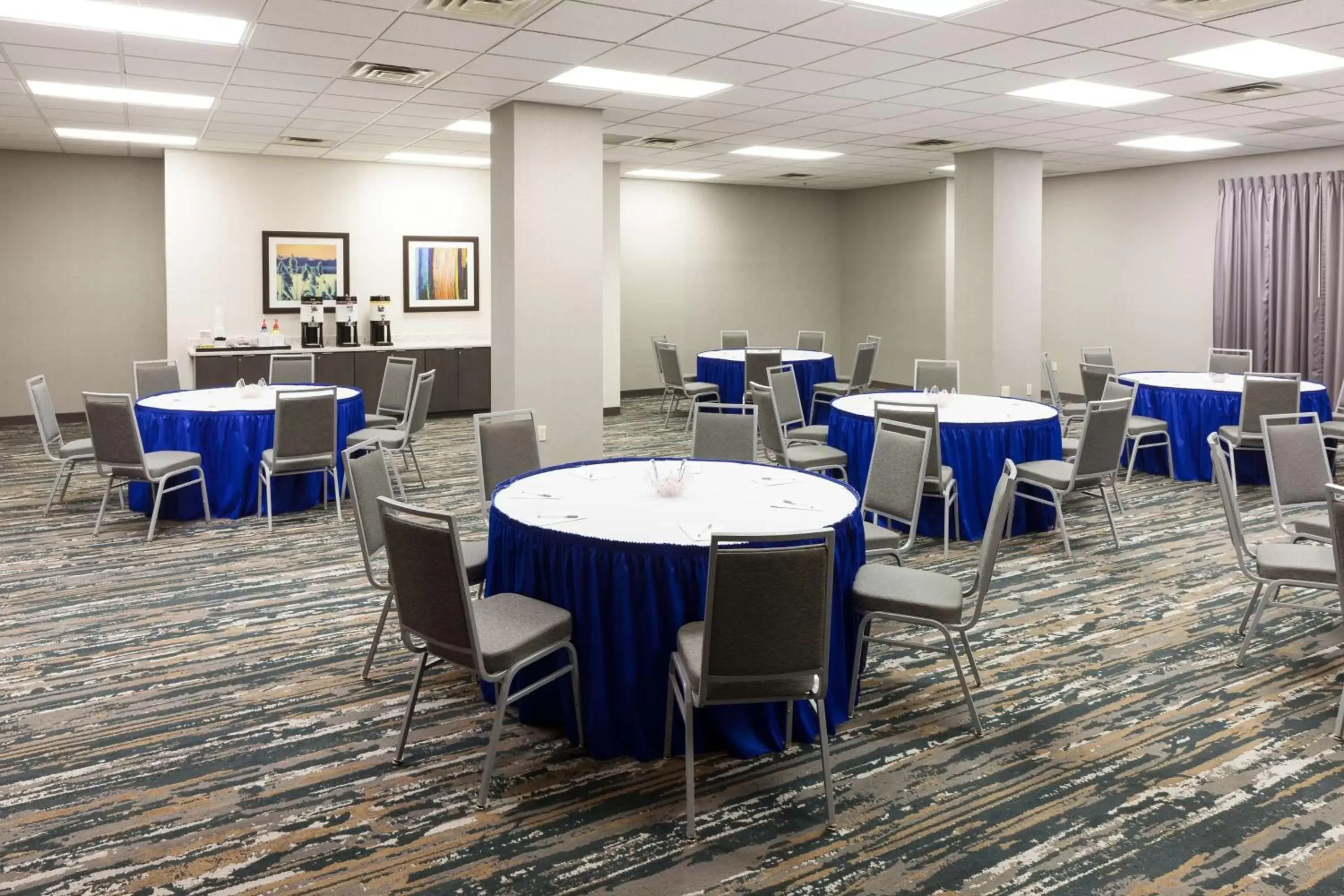 Meeting/conference room, Restaurant/Places to Eat in Hampton Inn Fort Lauderdale Downtown Las Olas Area