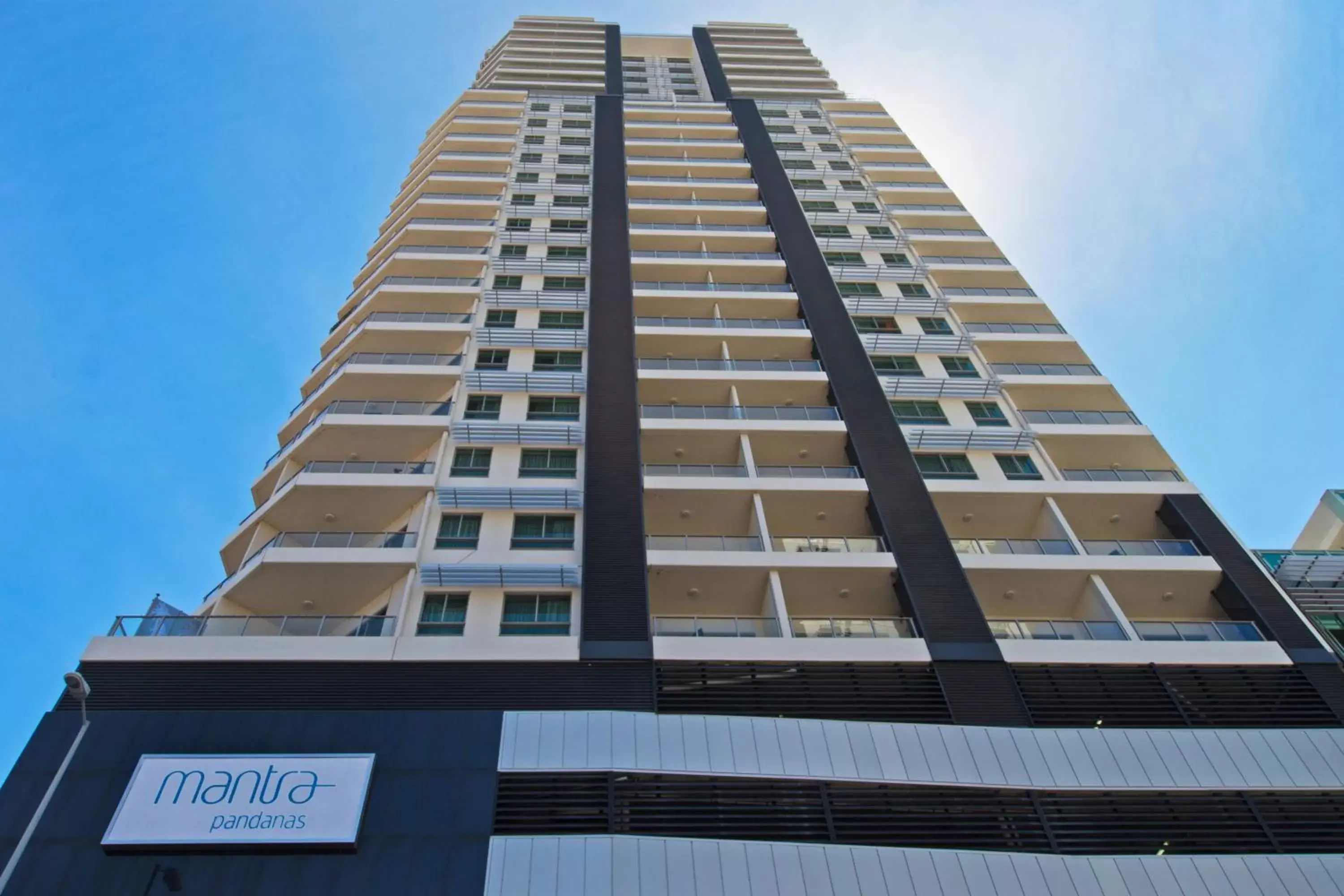 Facade/entrance, Property Building in Mantra Pandanas