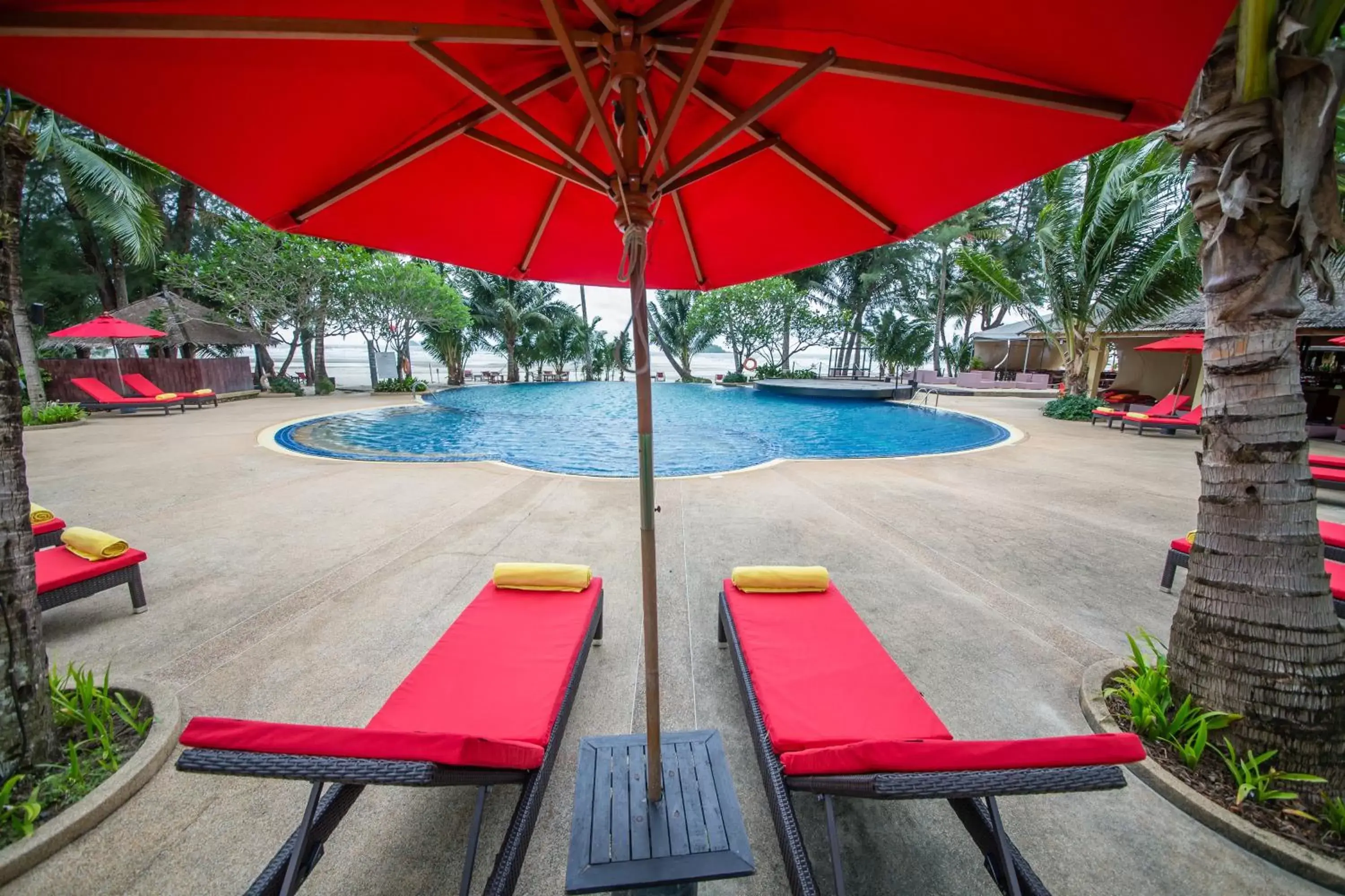 Swimming pool in Centara Koh Chang Tropicana Resort