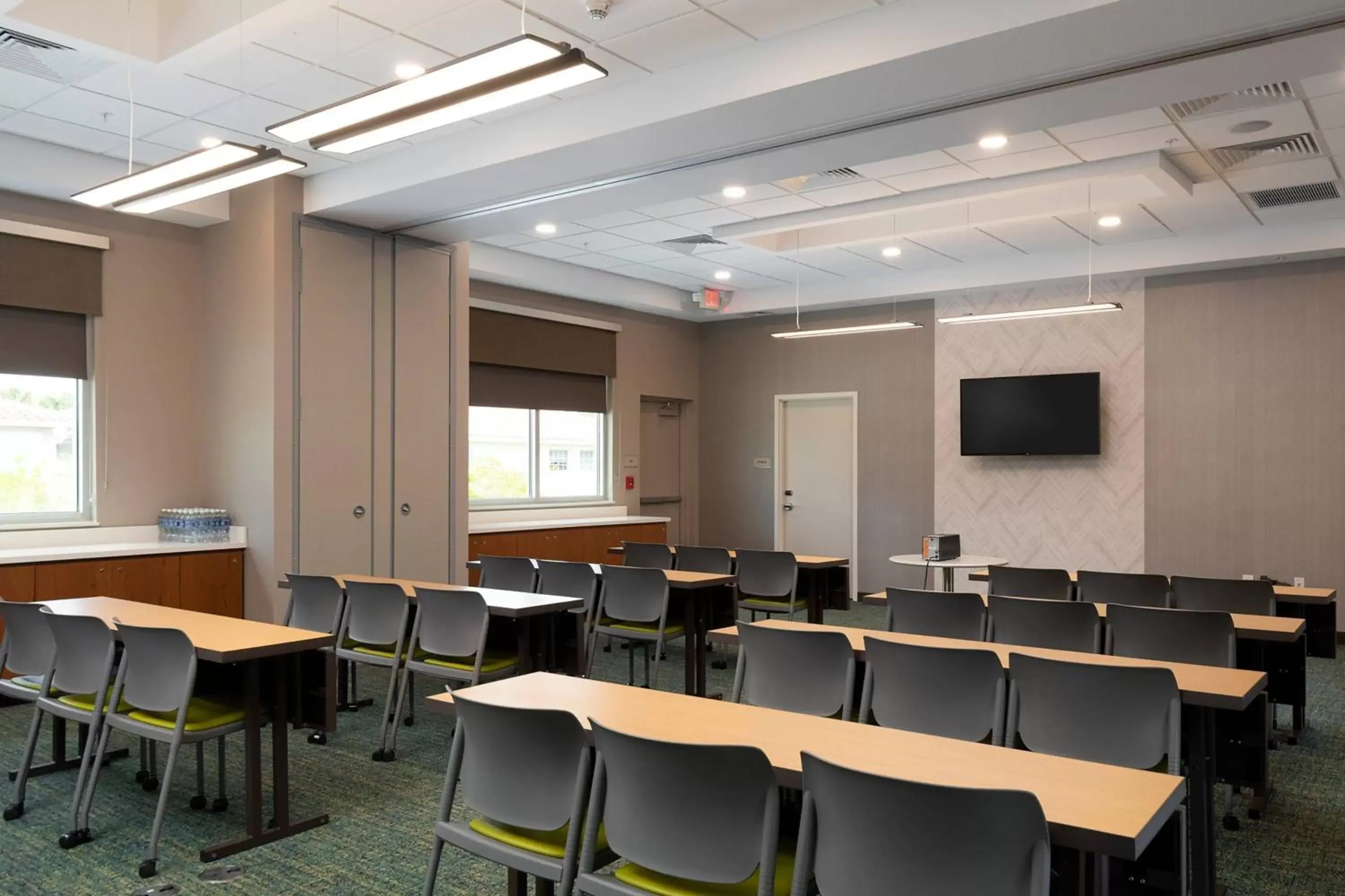 Meeting/conference room in SpringHill Suites by Marriott Cape Canaveral Cocoa Beach