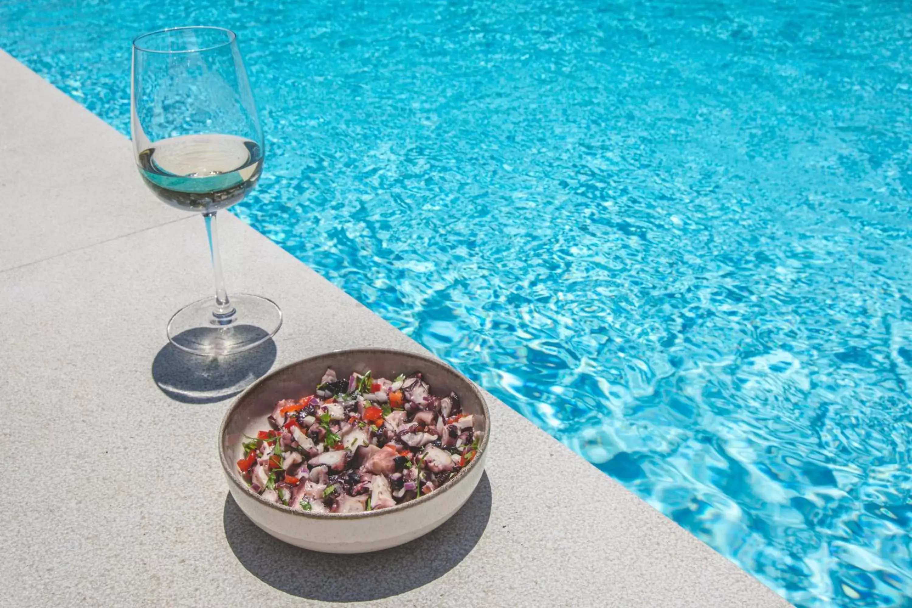 Swimming Pool in Villa Pietra Estoril Eco Guesthouse