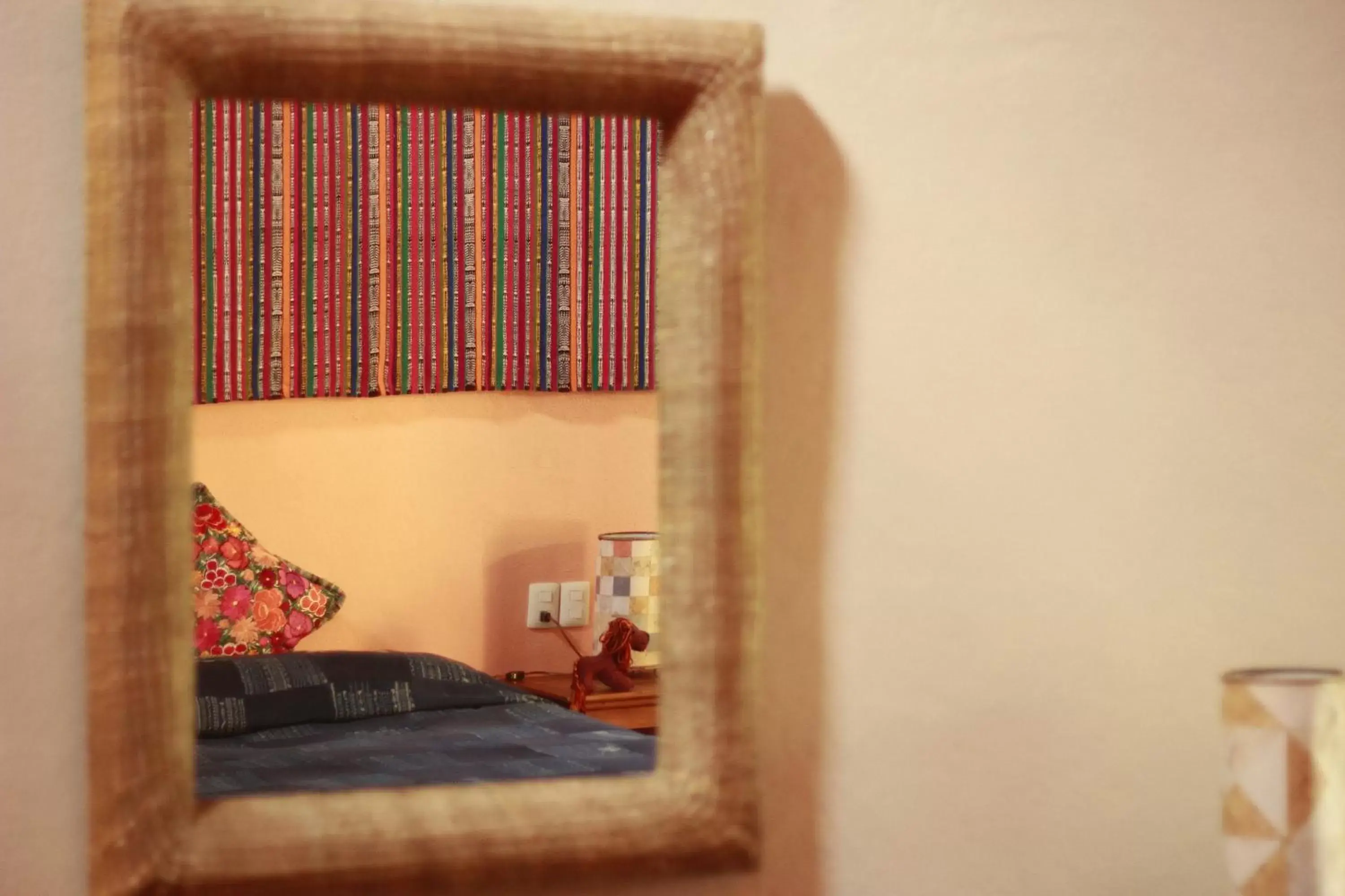 Decorative detail, Bed in Posada Yolihuani