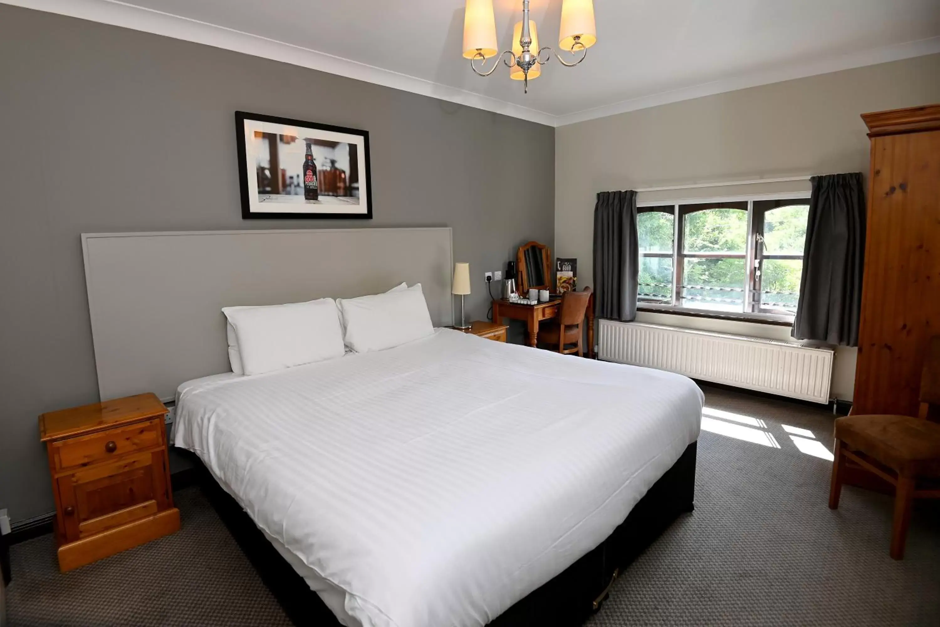 Bedroom, Bed in Admiral's Table, Bridgwater by Marston's Inns